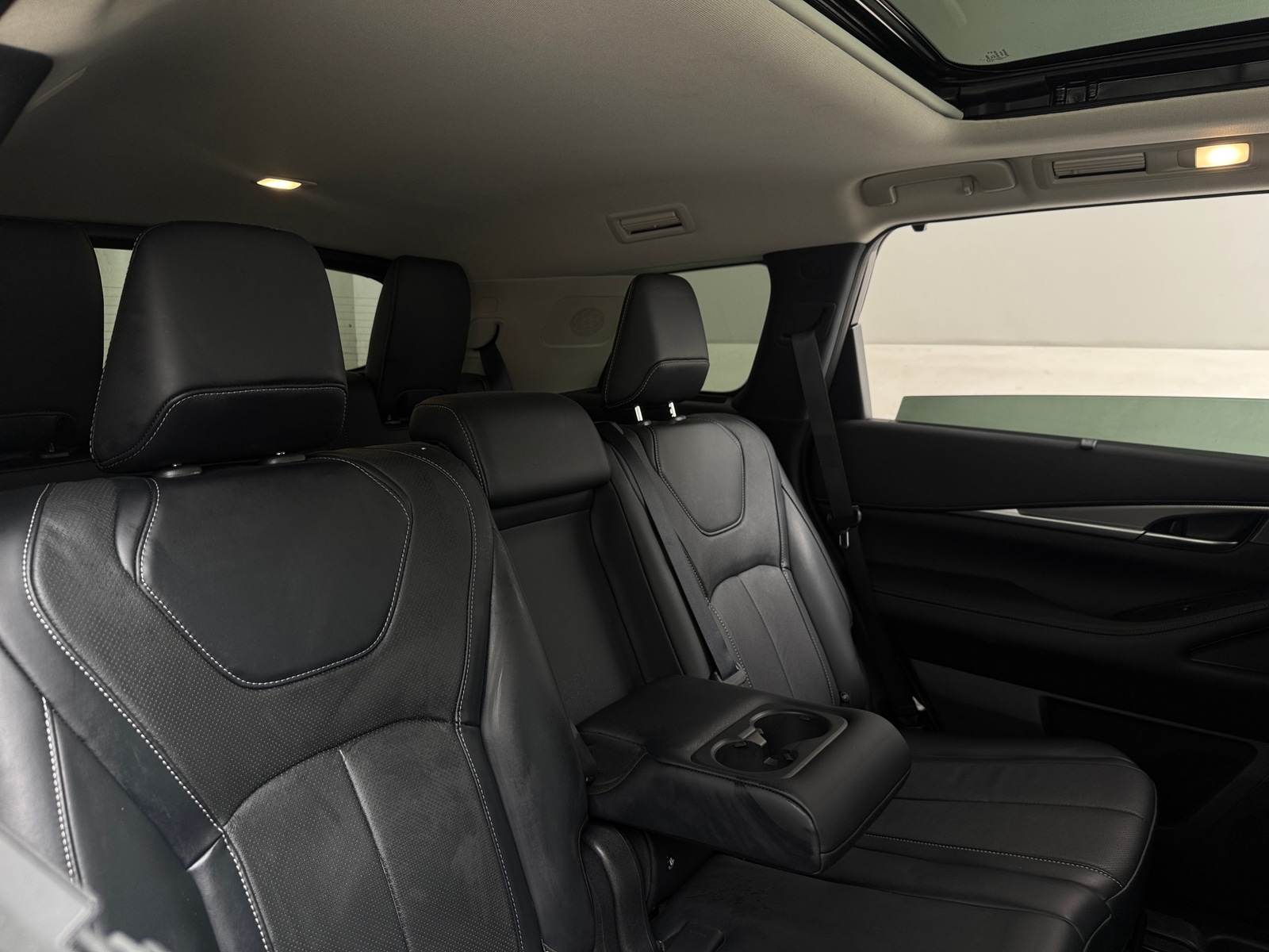 Thumbnail: 2023 INFINITI QX60 - 5