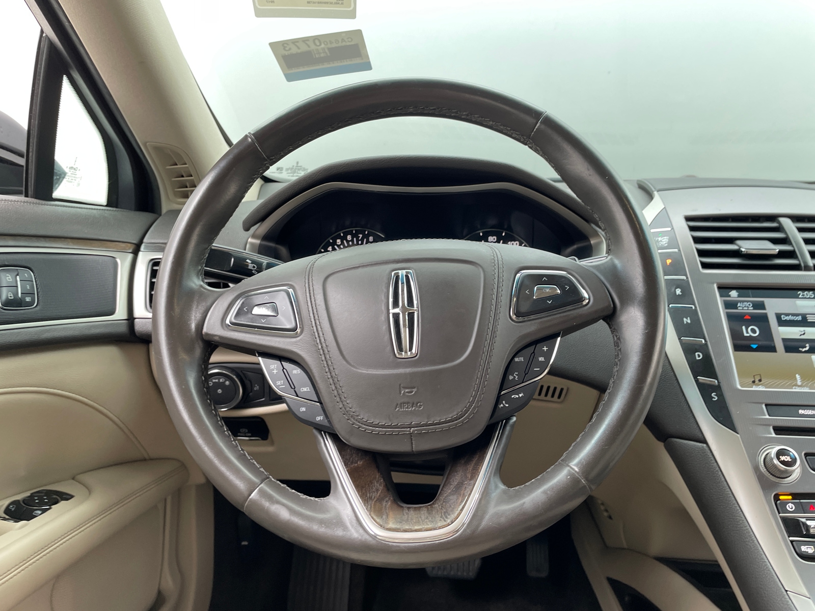 Thumbnail: 2017 Lincoln MKZ - 4