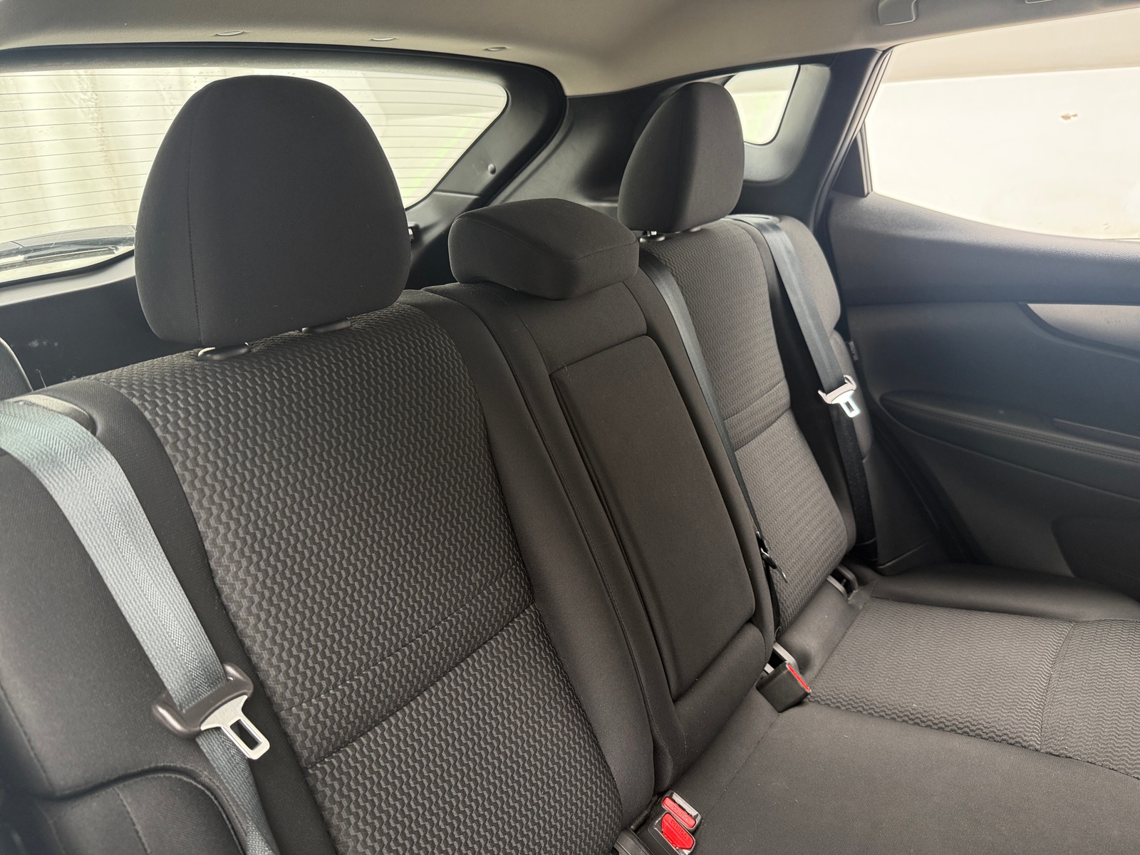 Thumbnail: 2020 Nissan Rogue Sport - 6