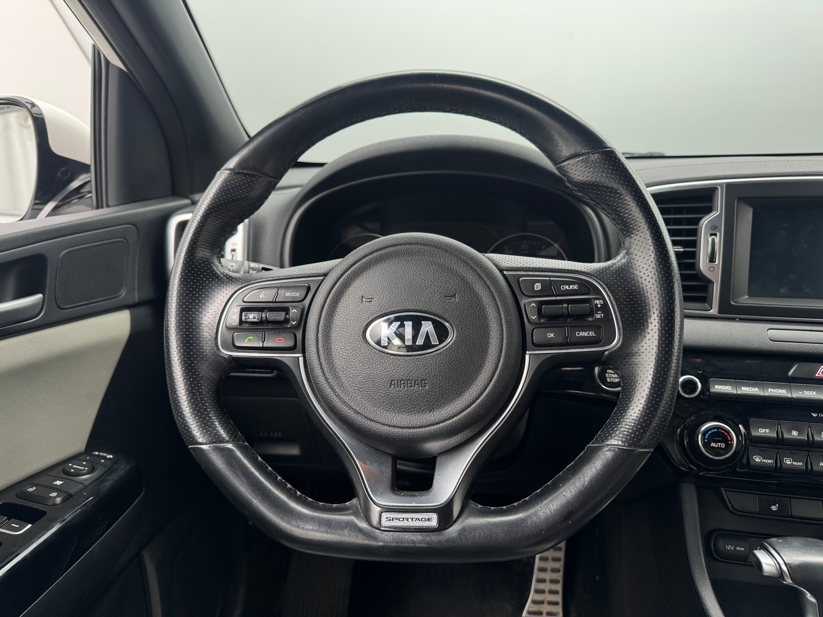 Thumbnail: 2019 Kia Sportage - 4