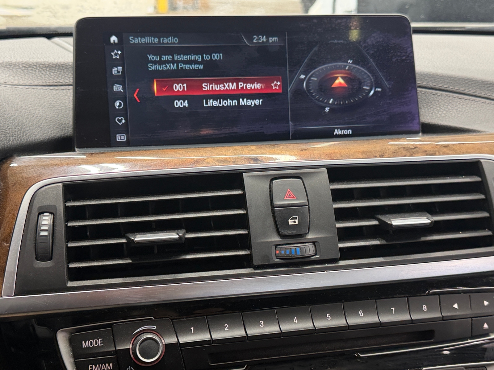 Thumbnail: 2018 BMW 3 Series - 3