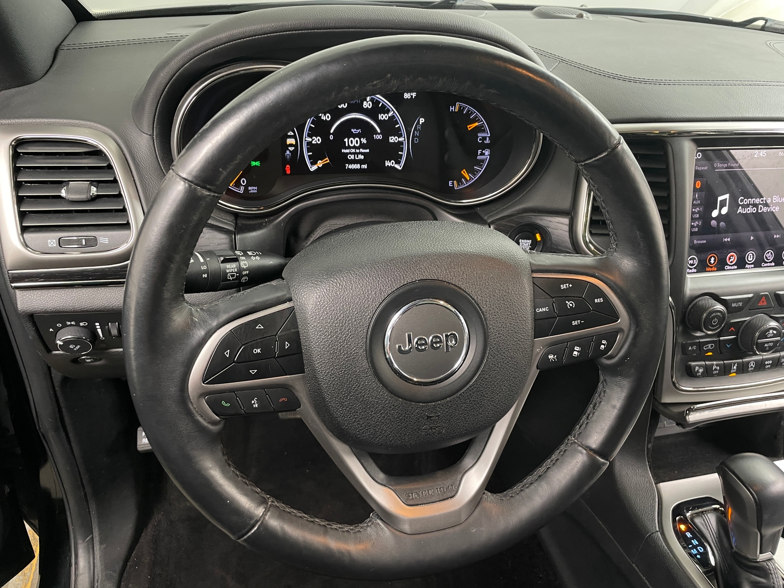 Thumbnail: 2018 Jeep Grand Cherokee - 4