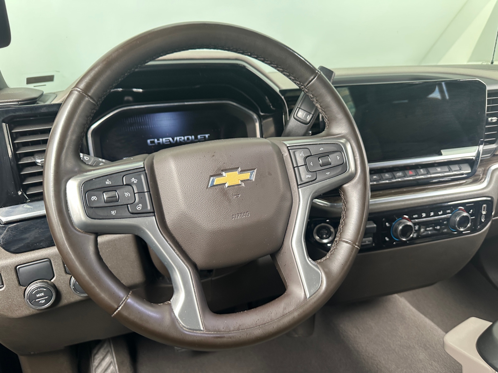 Thumbnail: 2025 Chevrolet Silverado 1500 - 5