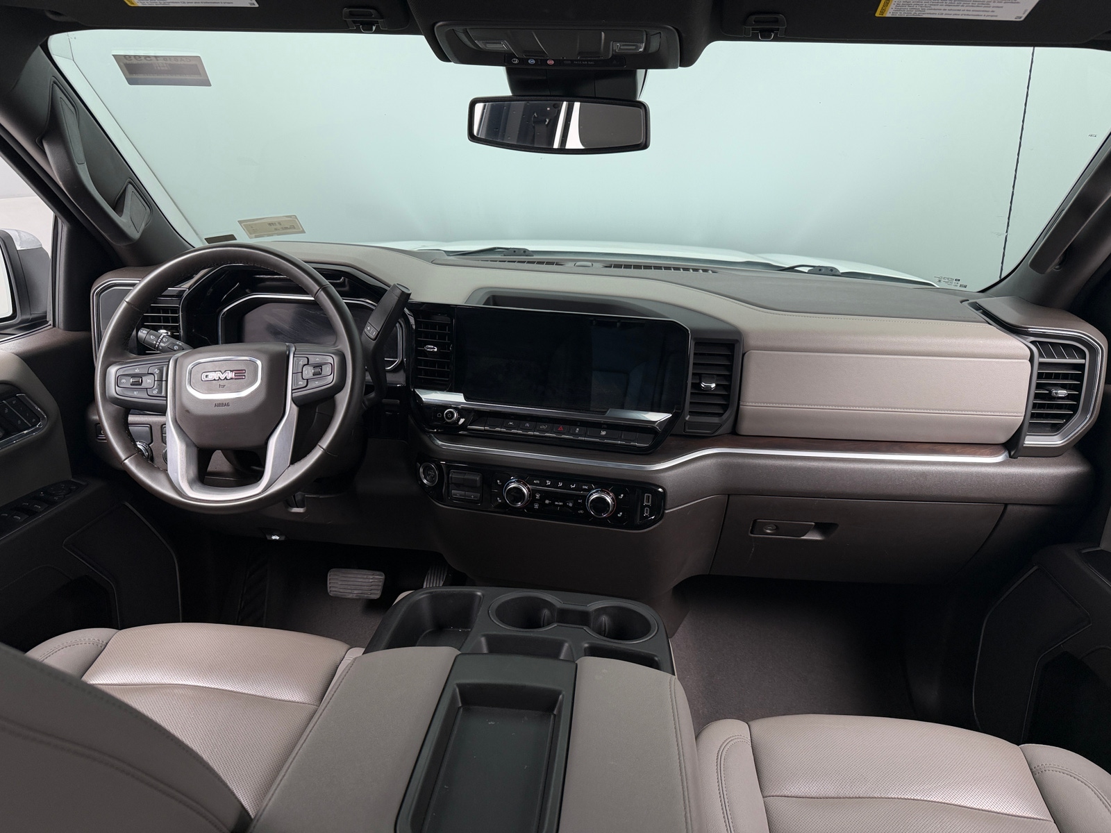 Thumbnail: 2025 GMC Sierra 1500 - 2