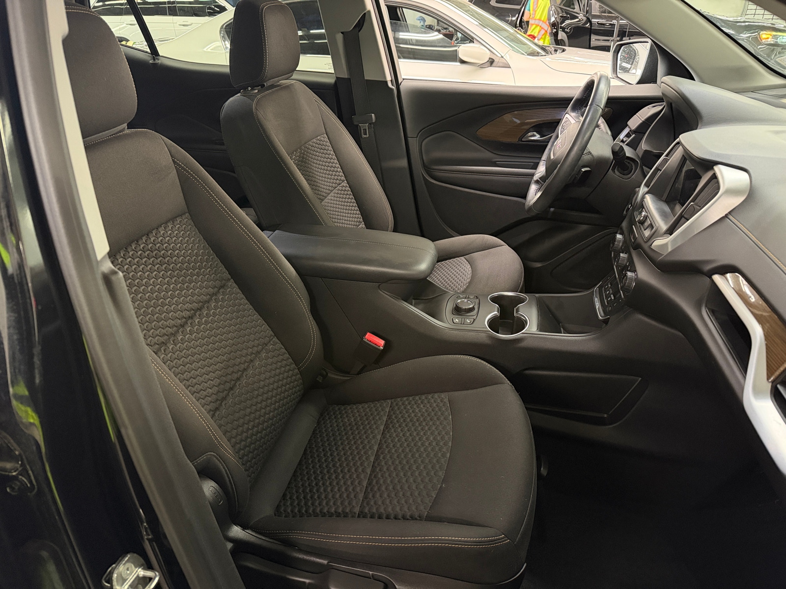 Thumbnail: 2019 GMC Terrain - 2