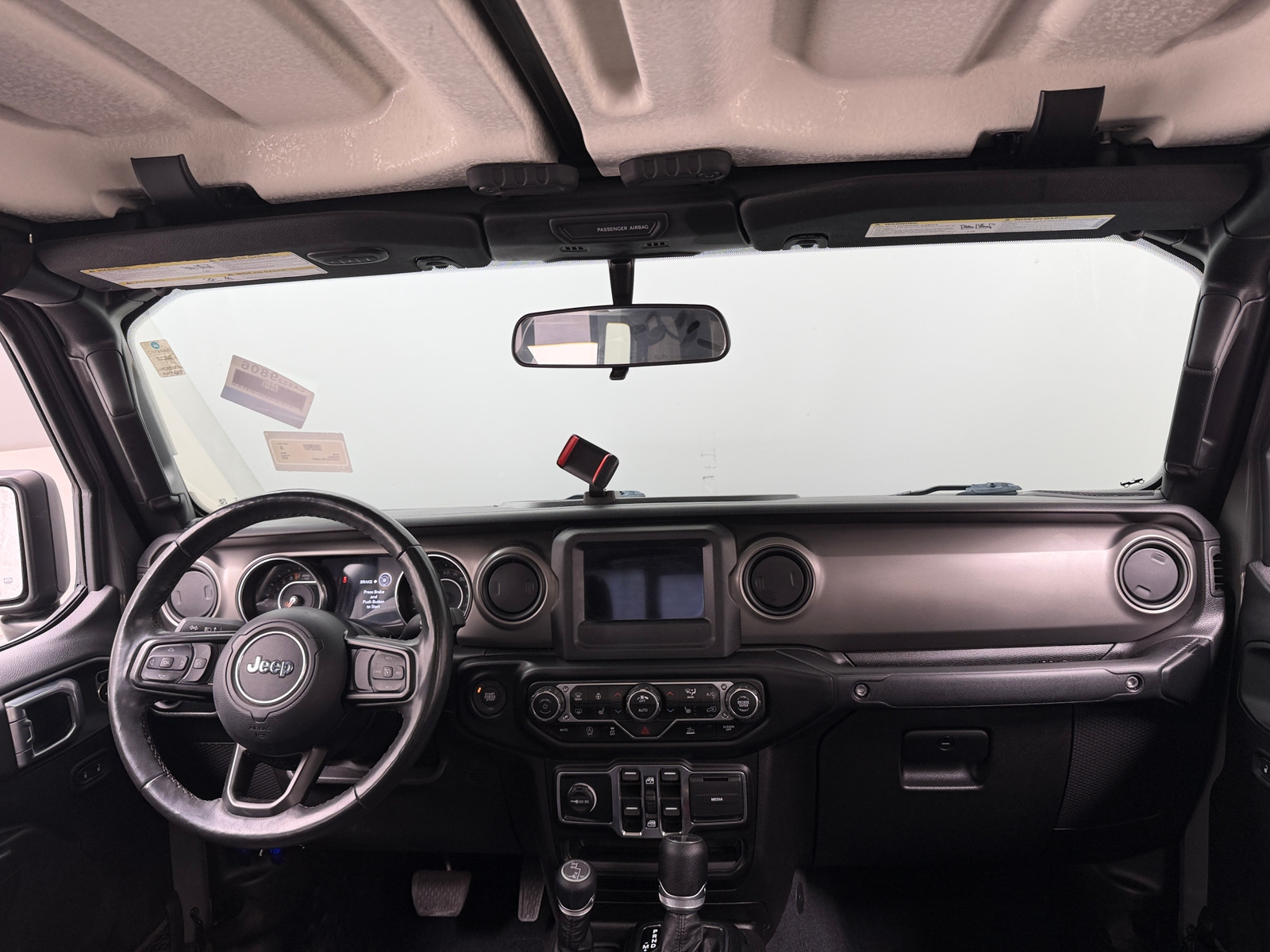 Thumbnail: 2022 Jeep Gladiator - 3