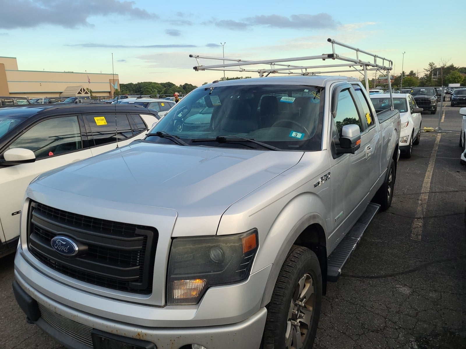 2013 Ford F-150 4WD Supercab 145" FX4