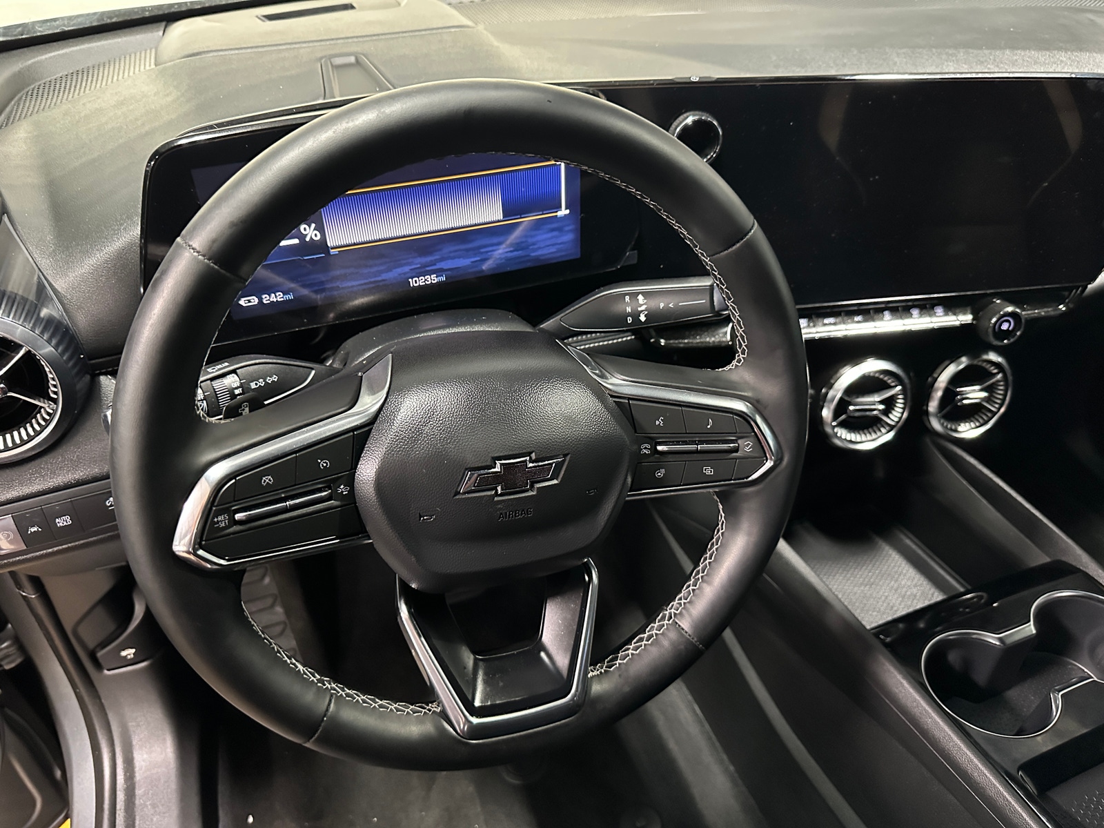 Thumbnail: 2025 Chevrolet Blazer EV - 4