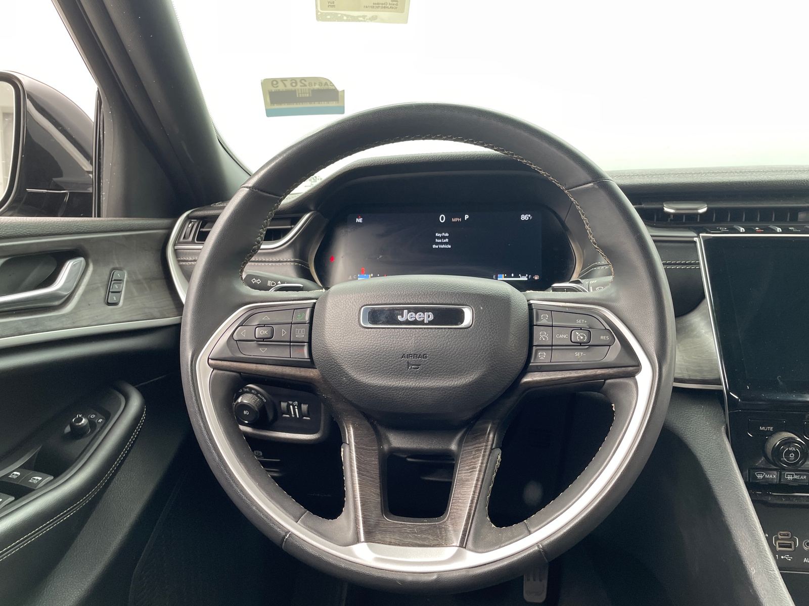 Thumbnail: 2025 Jeep Grand Cherokee - 4