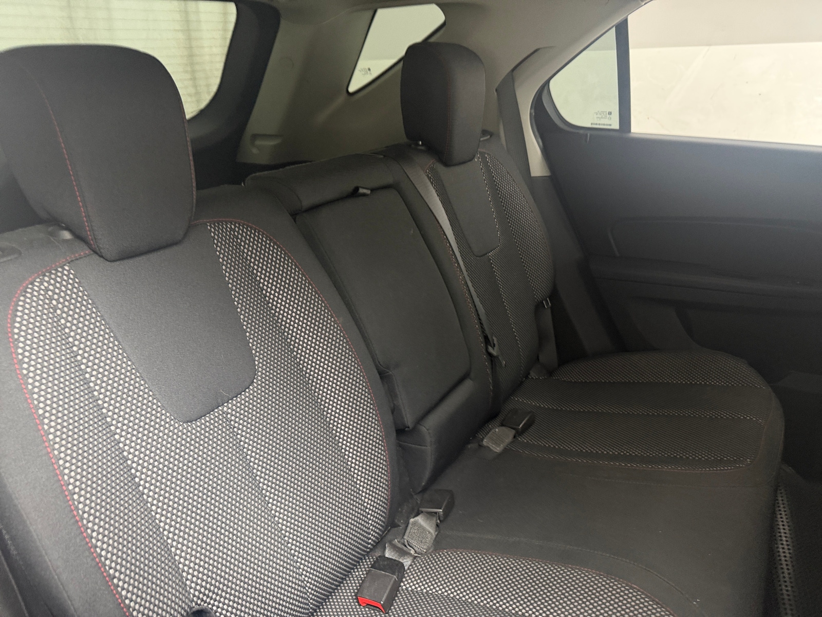 Thumbnail: 2015 Chevrolet Equinox - 6