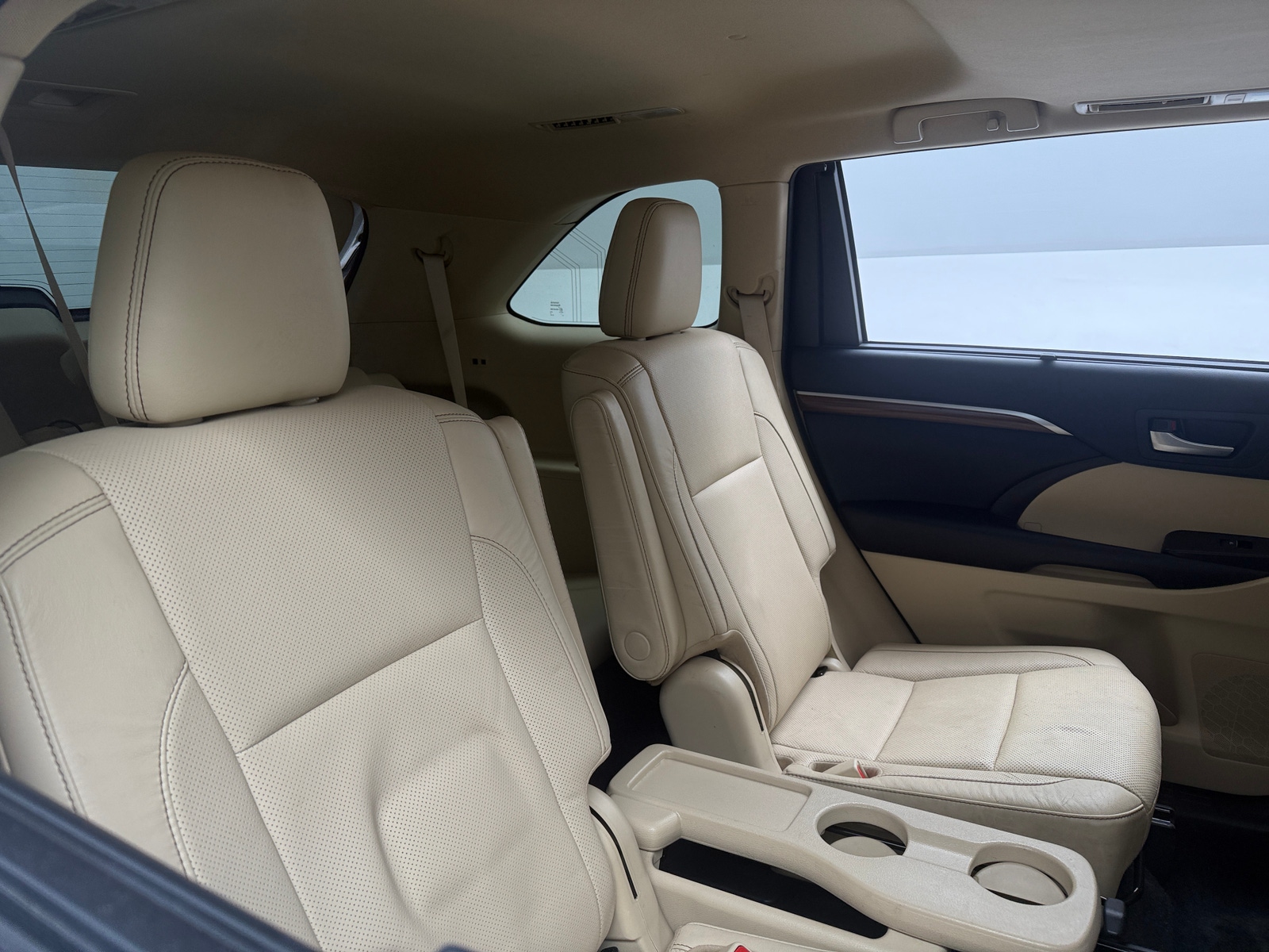 Thumbnail: 2019 Toyota Highlander - 5