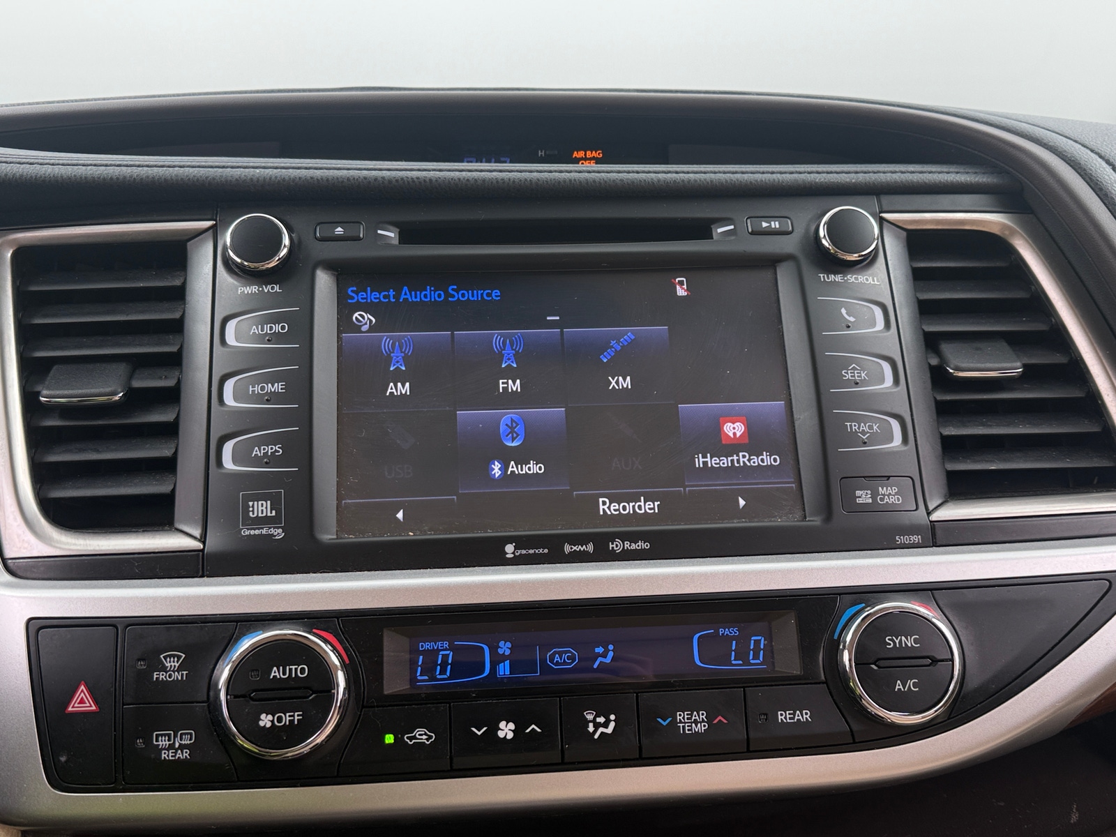 Thumbnail: 2019 Toyota Highlander - 3