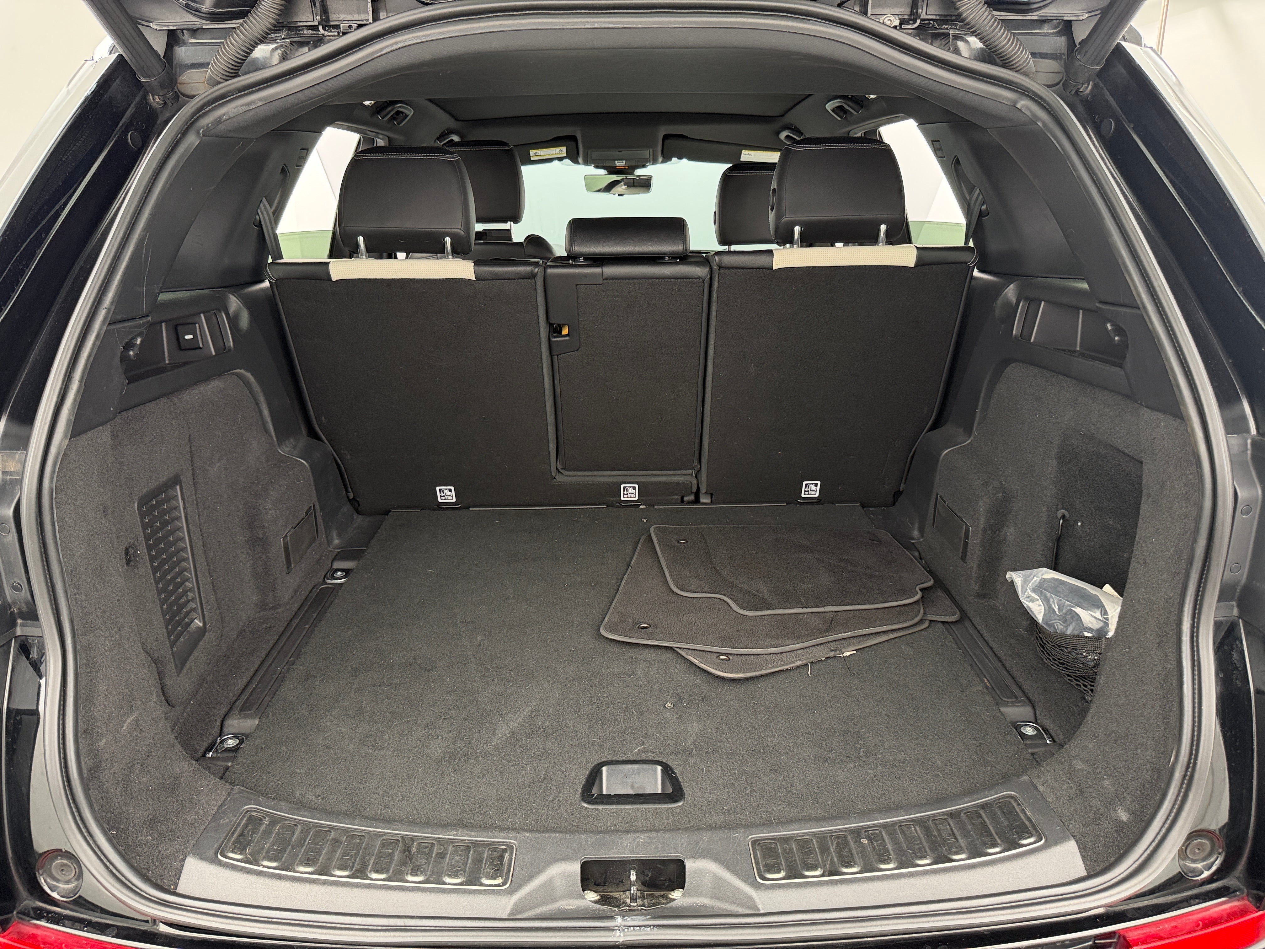 2020 Land Rover Discovery Sport SE - Photo 9