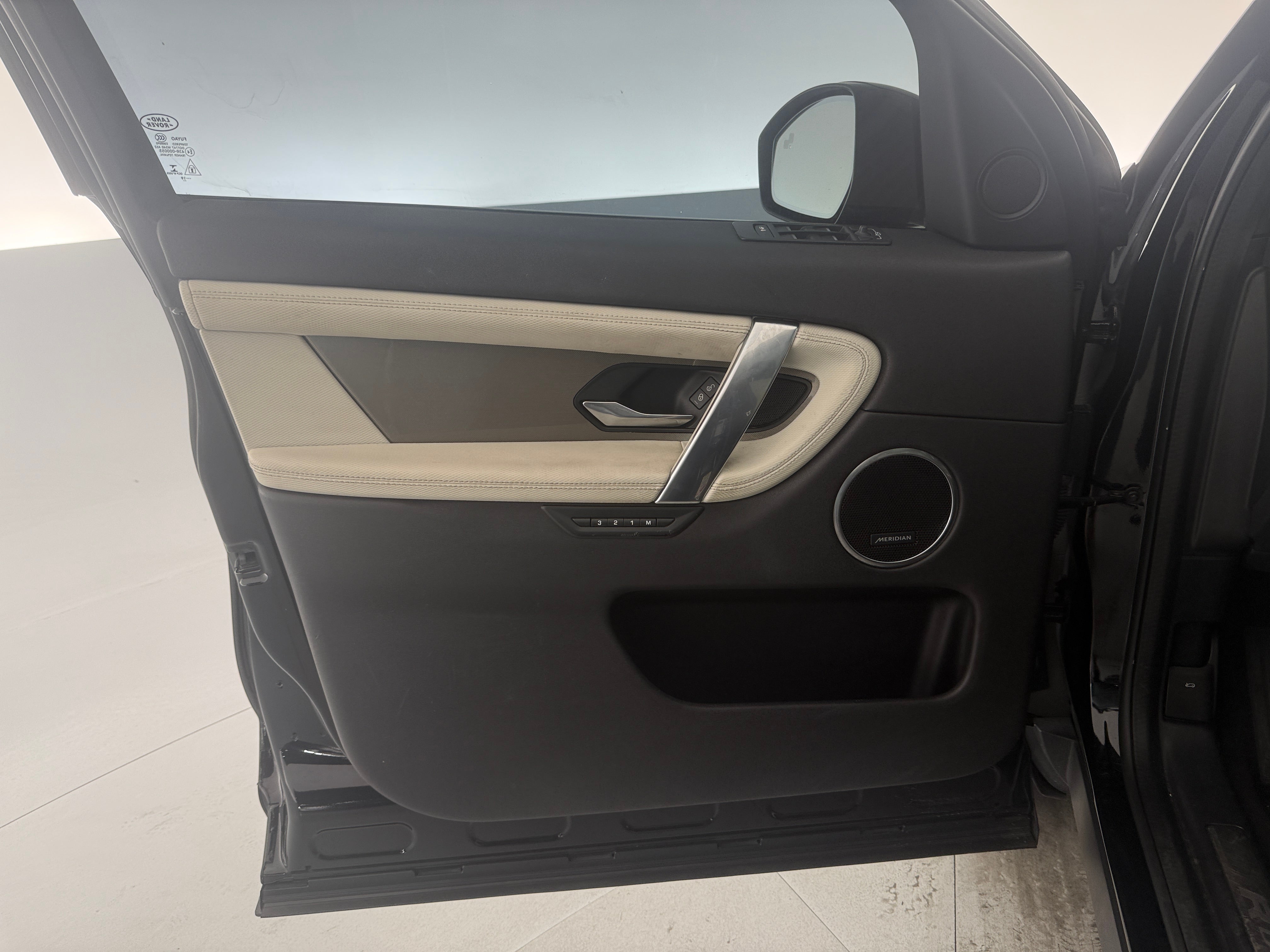 2020 Land Rover Discovery Sport SE - Photo 10