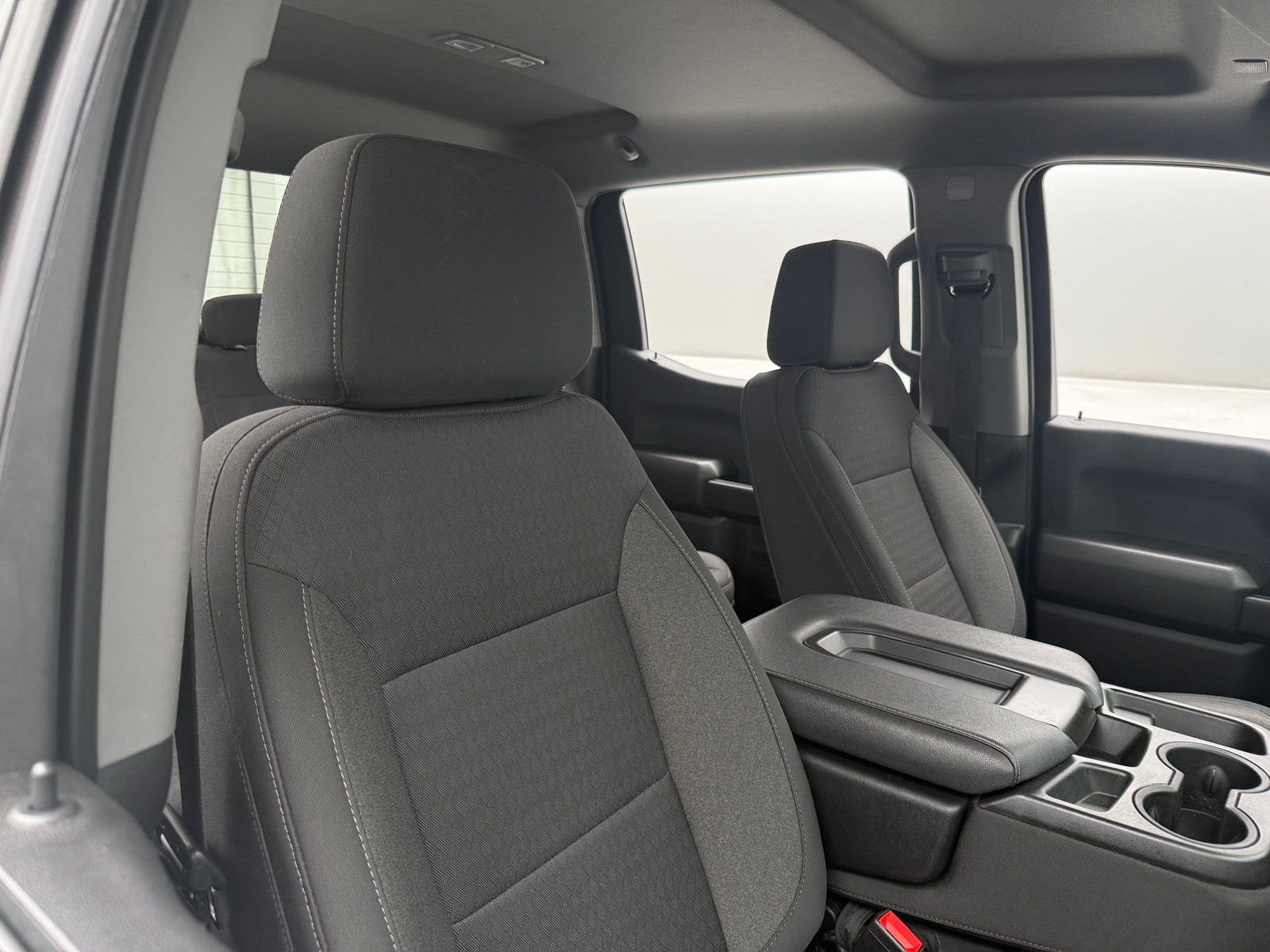 Thumbnail: 2022 Chevrolet Silverado 1500 - 2