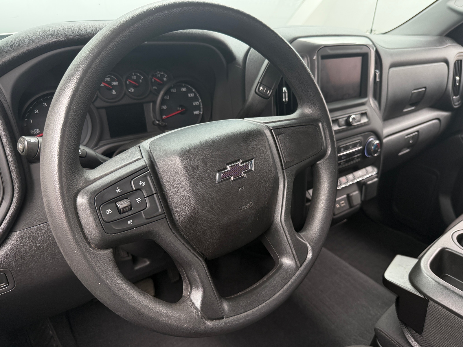 Thumbnail: 2022 Chevrolet Silverado 1500 - 5
