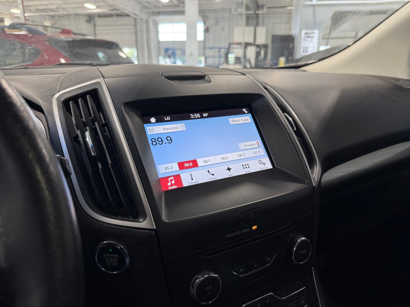 Thumbnail: 2016 Ford Edge - 3