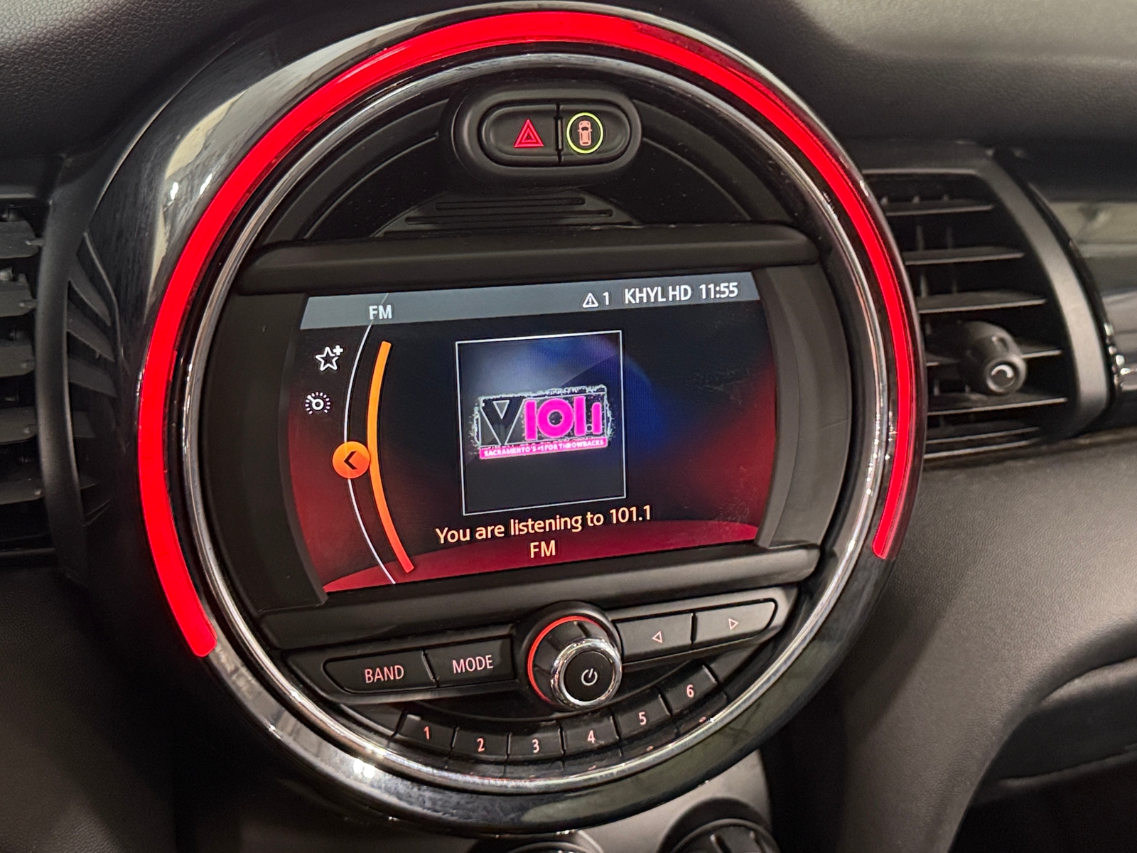 Thumbnail: 2019 MINI Cooper Hardtop - 3