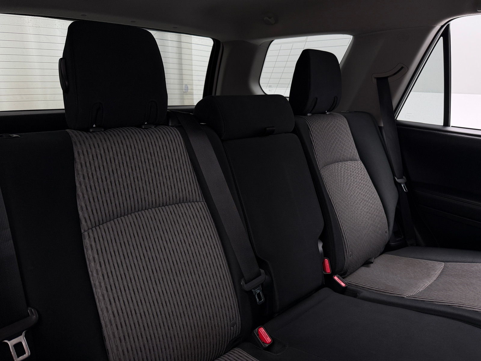 Thumbnail: 2015 Toyota 4Runner - 6