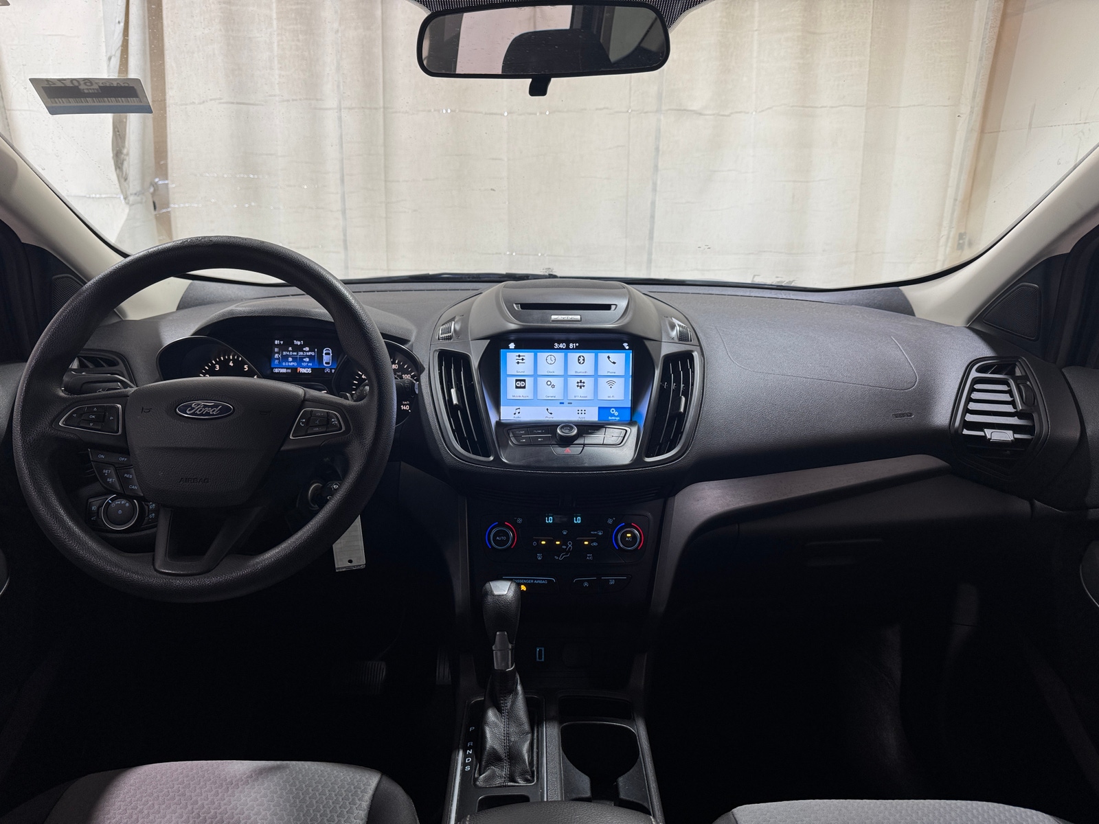 Thumbnail: 2017 Ford Escape - 3