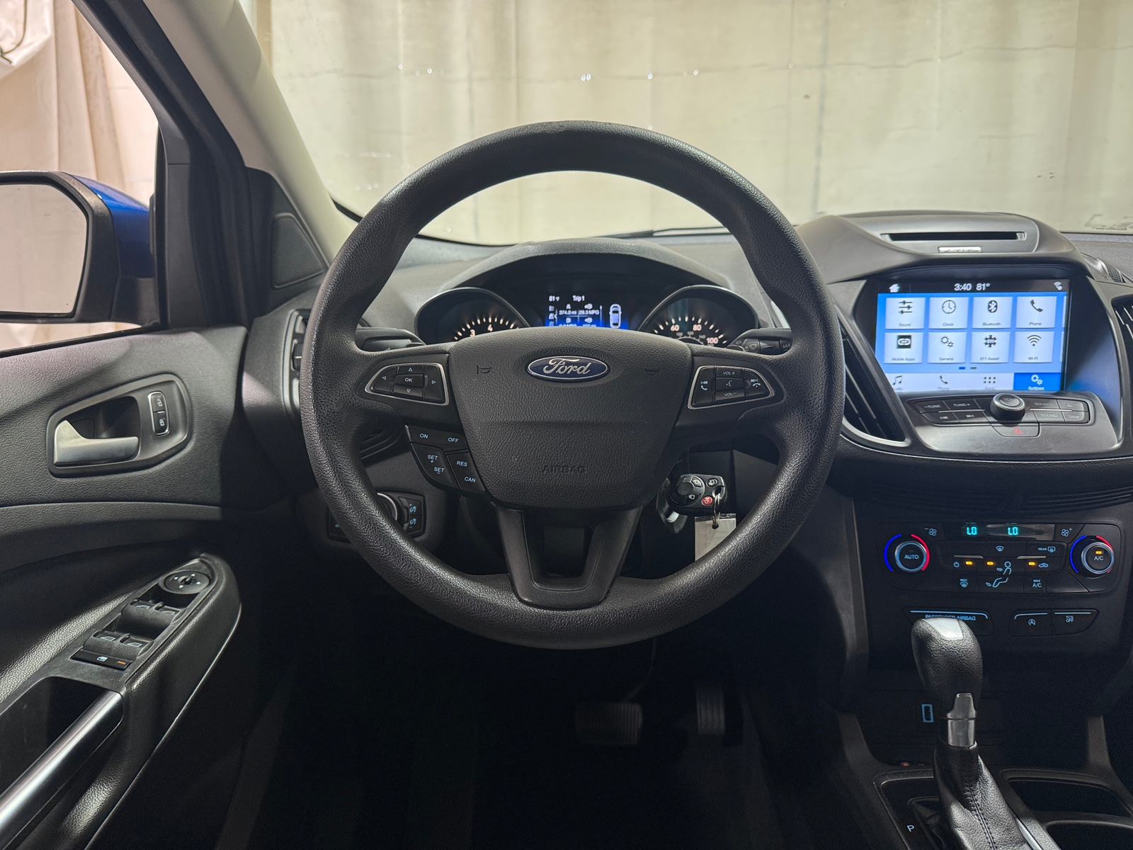 Thumbnail: 2017 Ford Escape - 5
