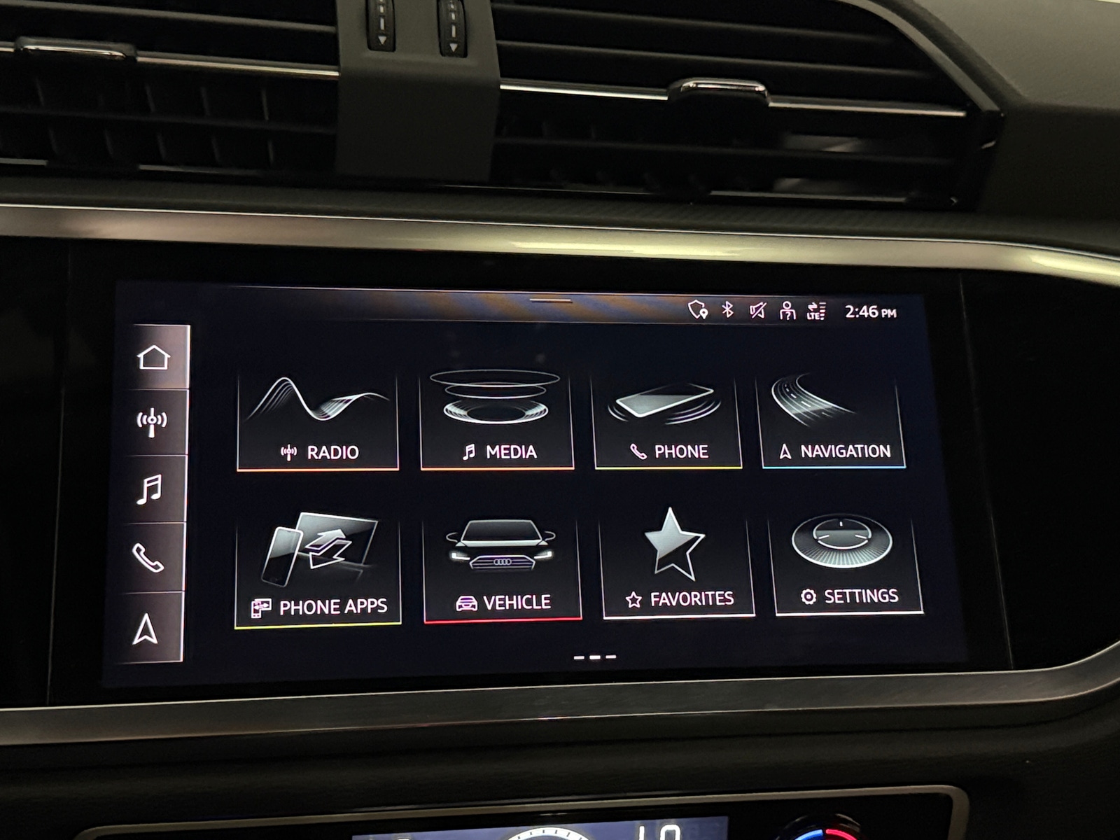 Thumbnail: 2022 Audi Q3 - 4