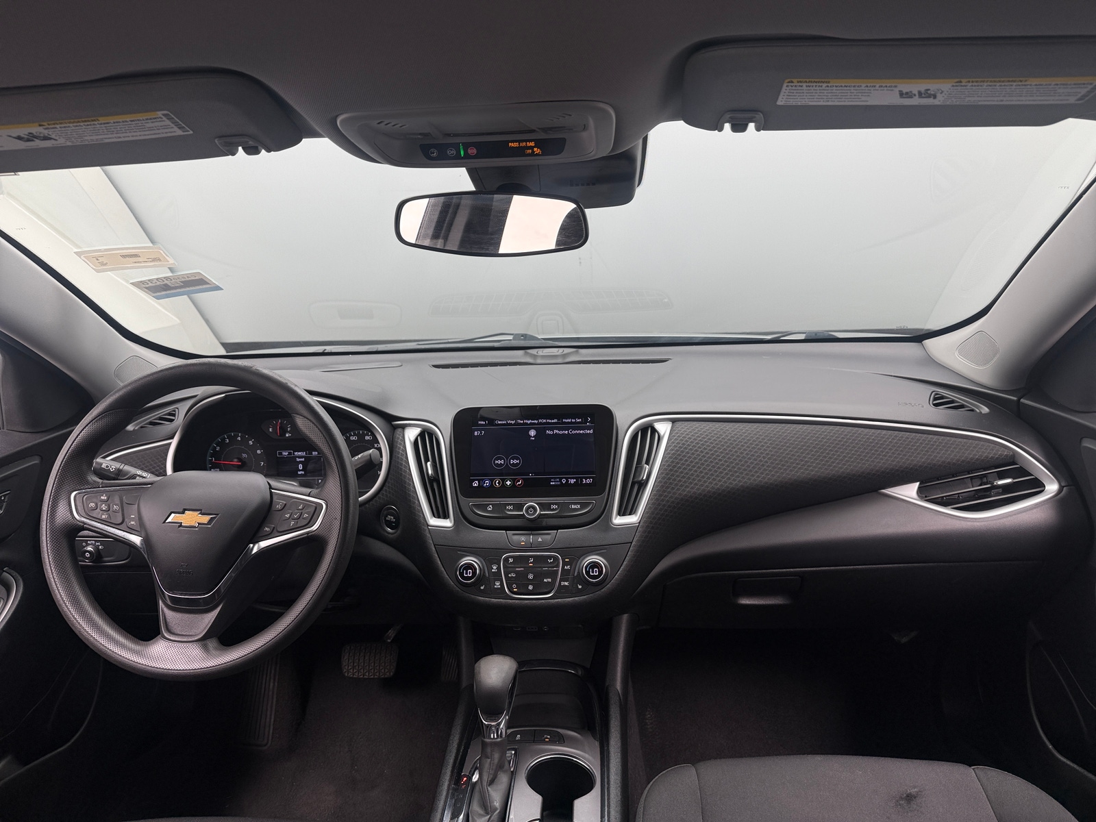 Thumbnail: 2024 Chevrolet Malibu - 3