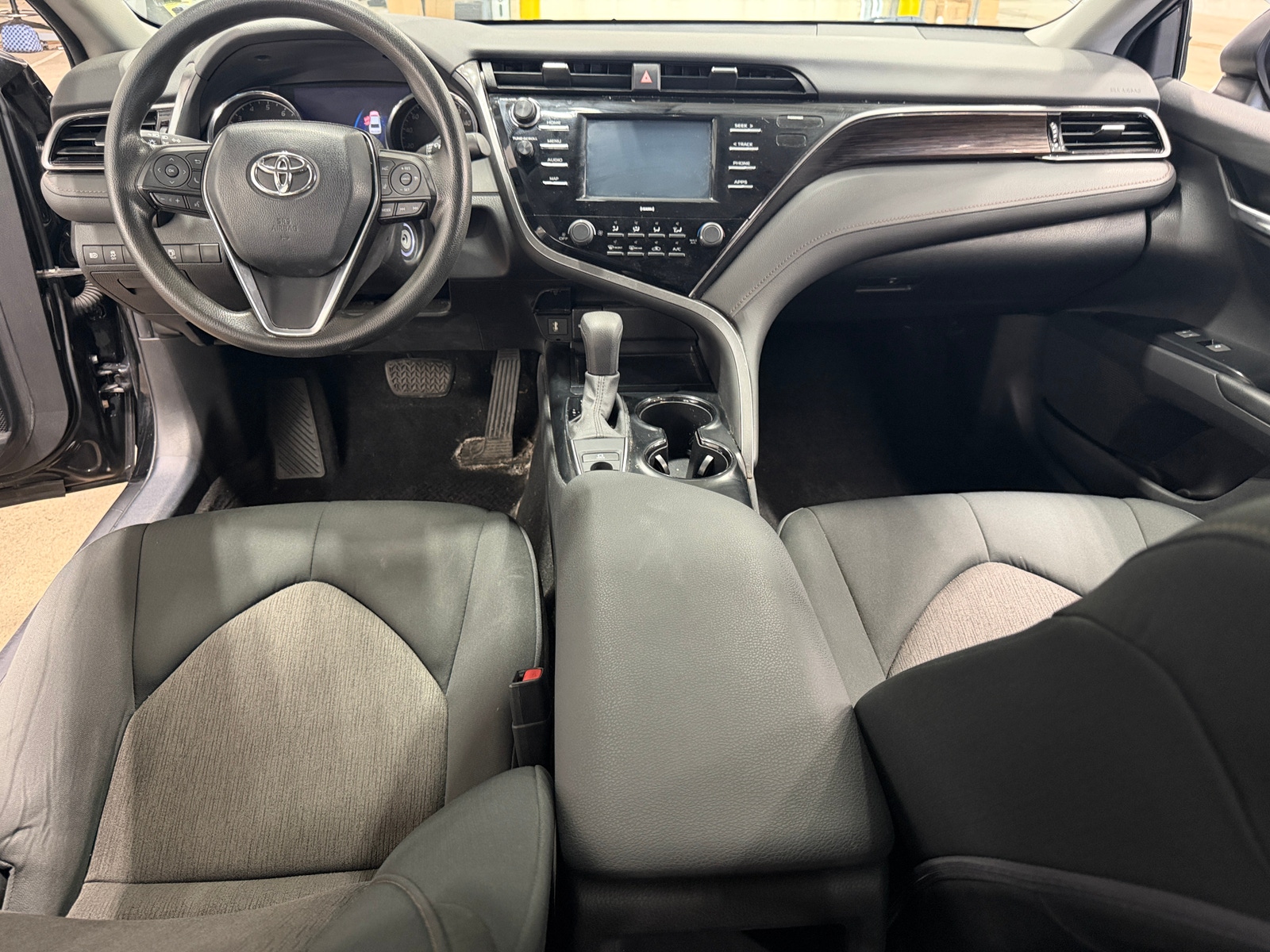 Thumbnail: 2020 Toyota Camry - 3