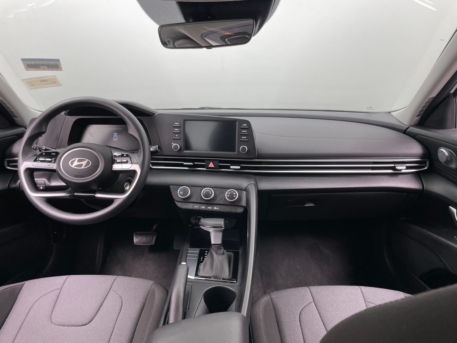 Thumbnail: 2025 Hyundai Elantra - 3