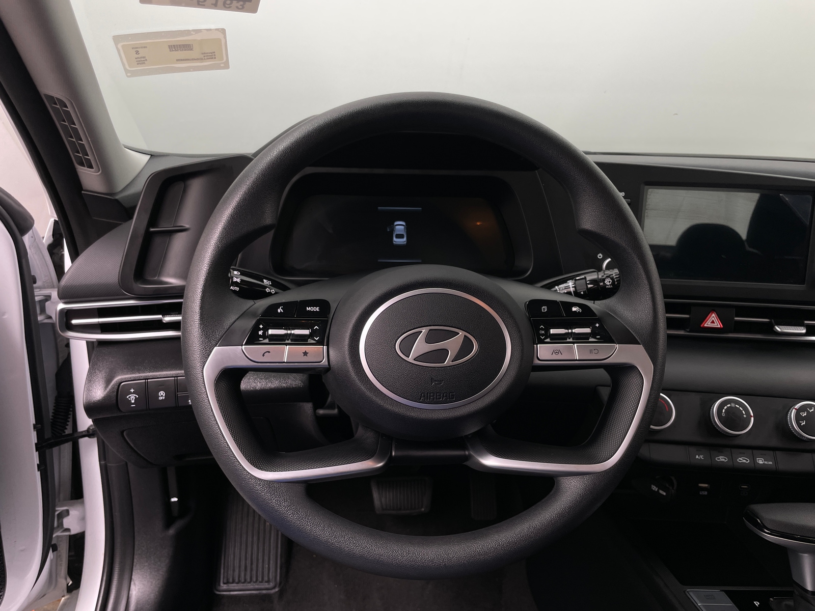 Thumbnail: 2025 Hyundai Elantra - 5
