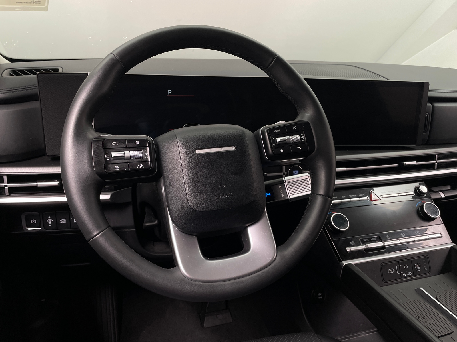 Thumbnail: 2025 Hyundai Santa Fe - 4