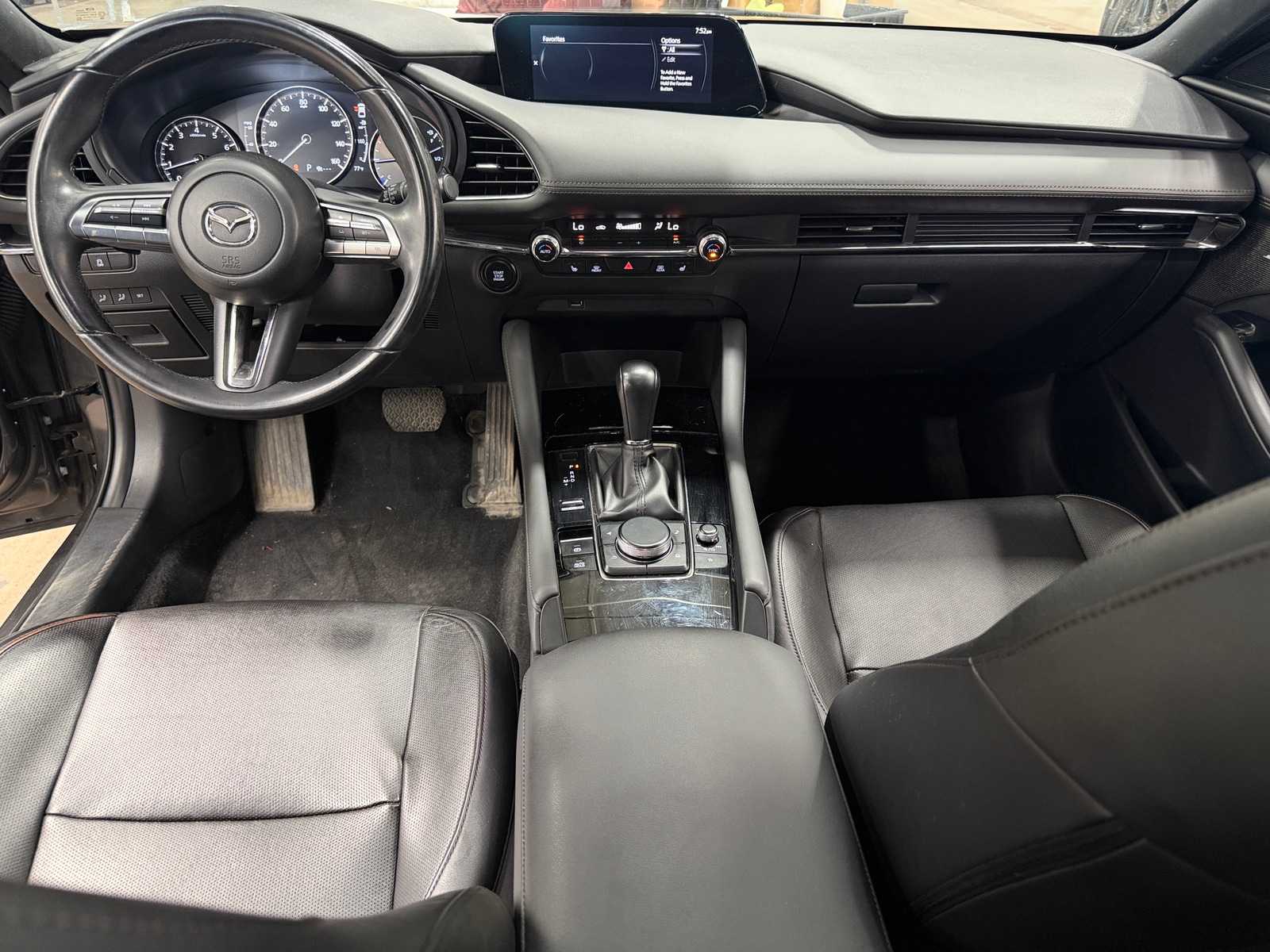 Thumbnail: 2019 Mazda Mazda3 - 2