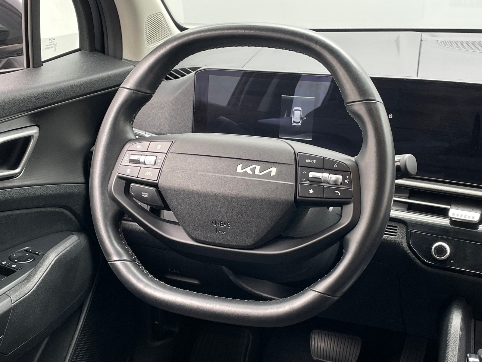 Thumbnail: 2026 Kia Sportage - 5