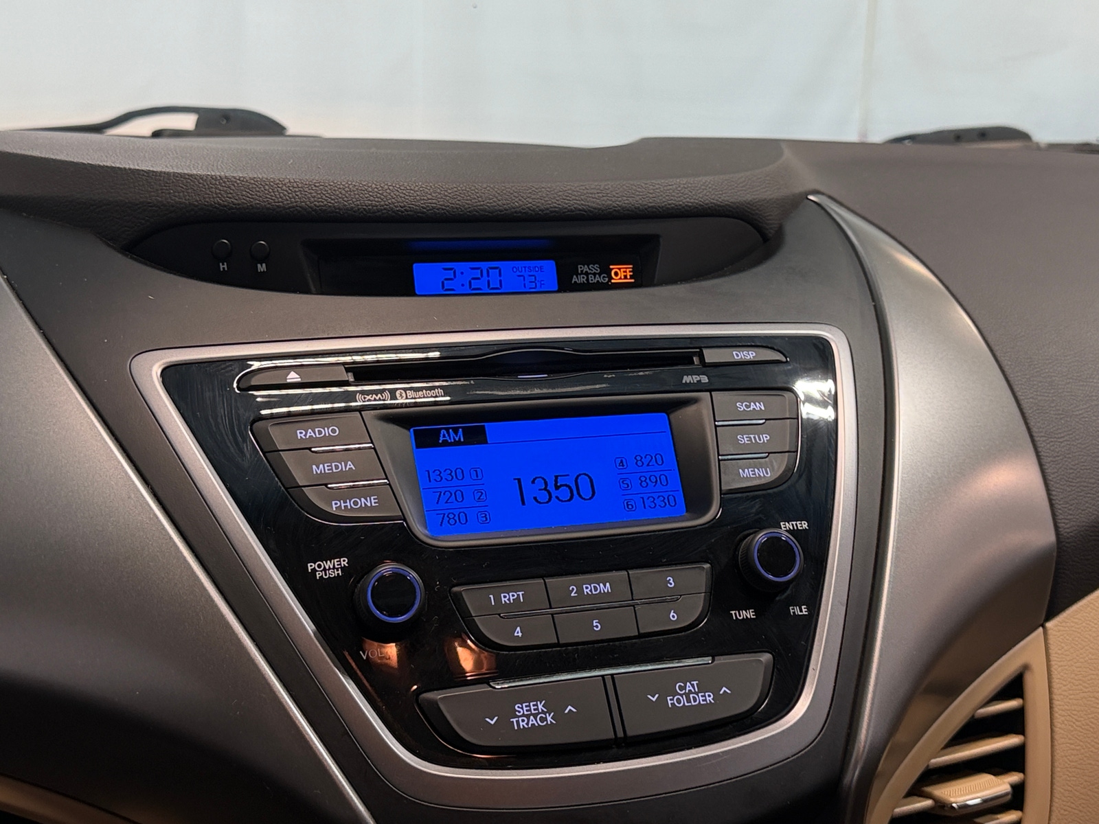 Thumbnail: 2013 Hyundai Elantra - 3