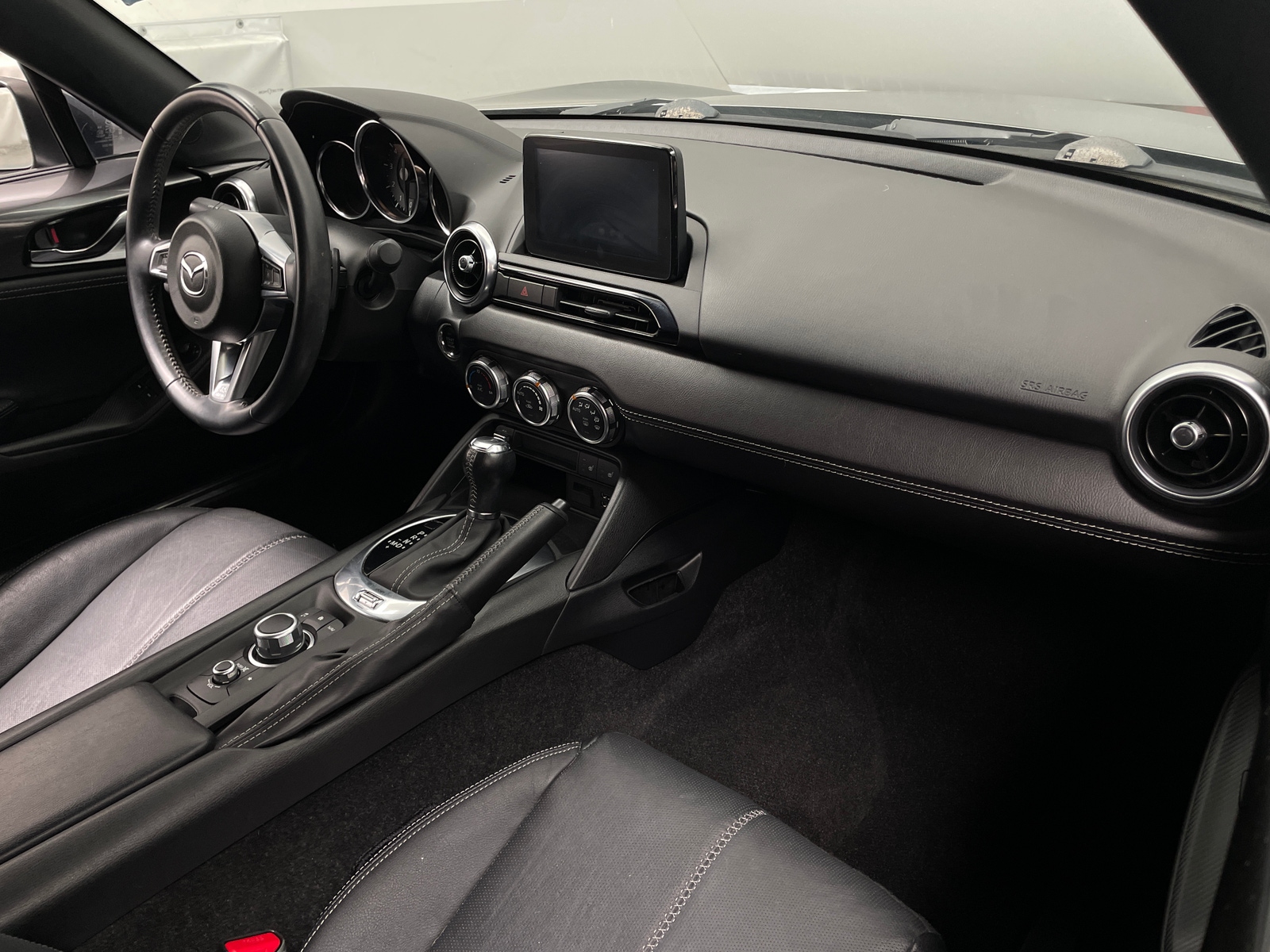 Thumbnail: 2021 Mazda MX-5 Miata - 2