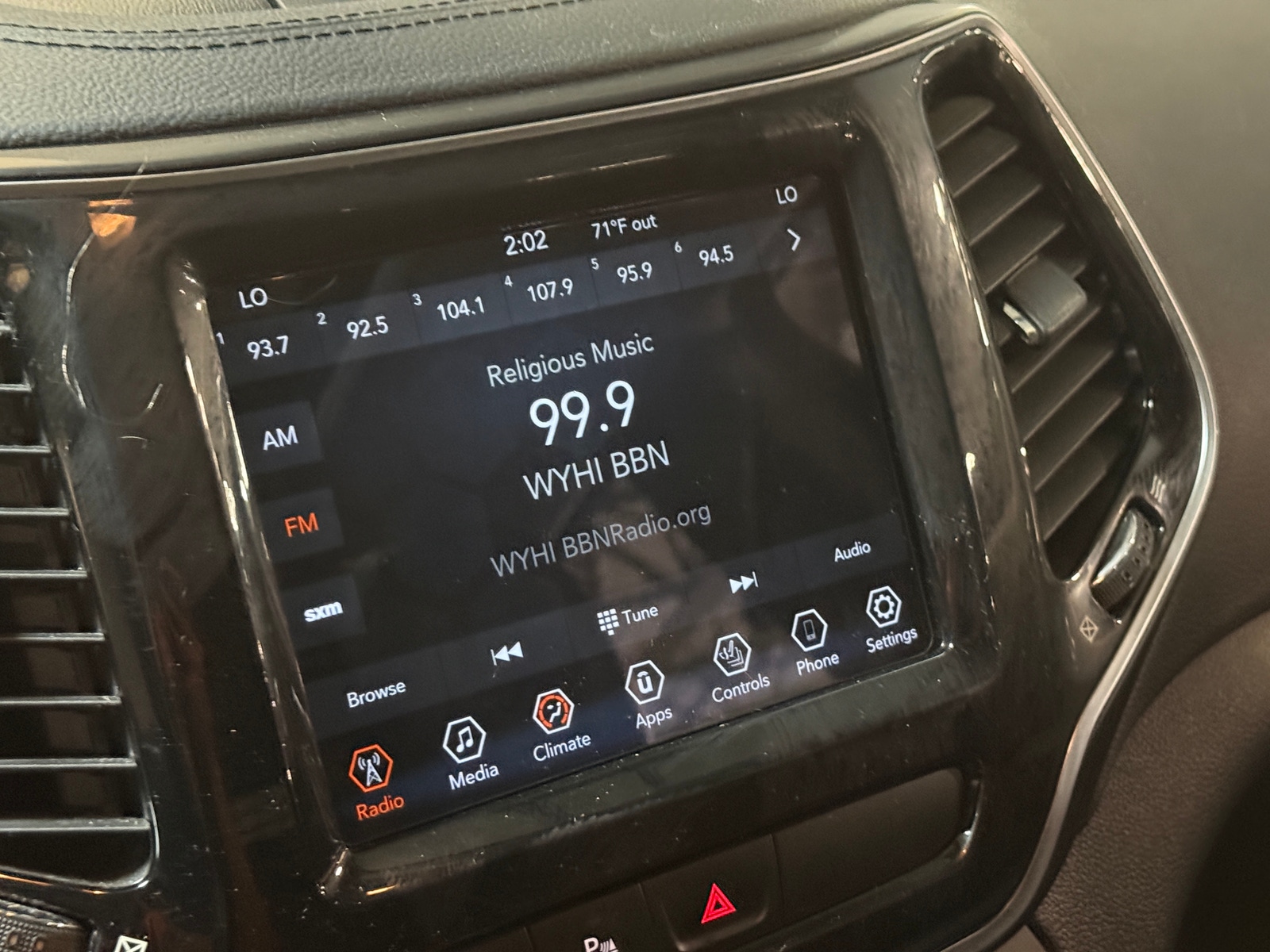 Thumbnail: 2020 Jeep Cherokee - 3