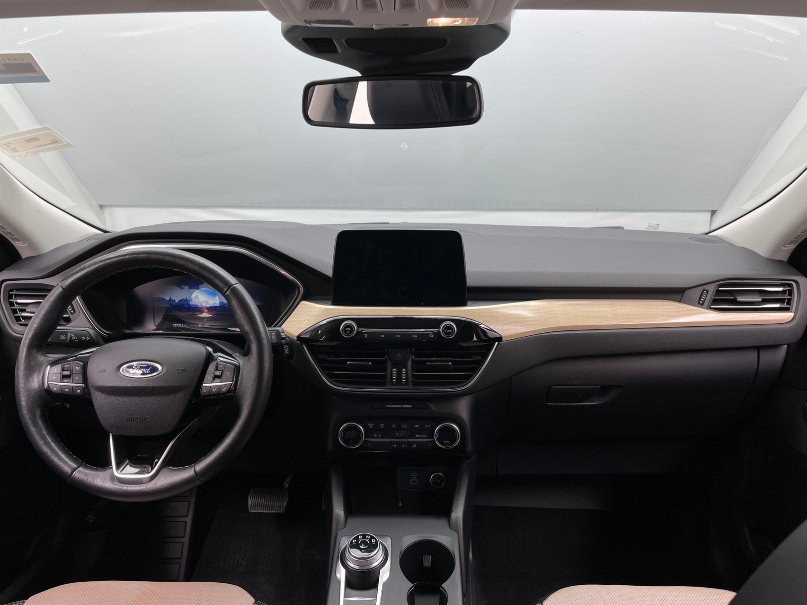 Thumbnail: 2021 Ford Escape - 3
