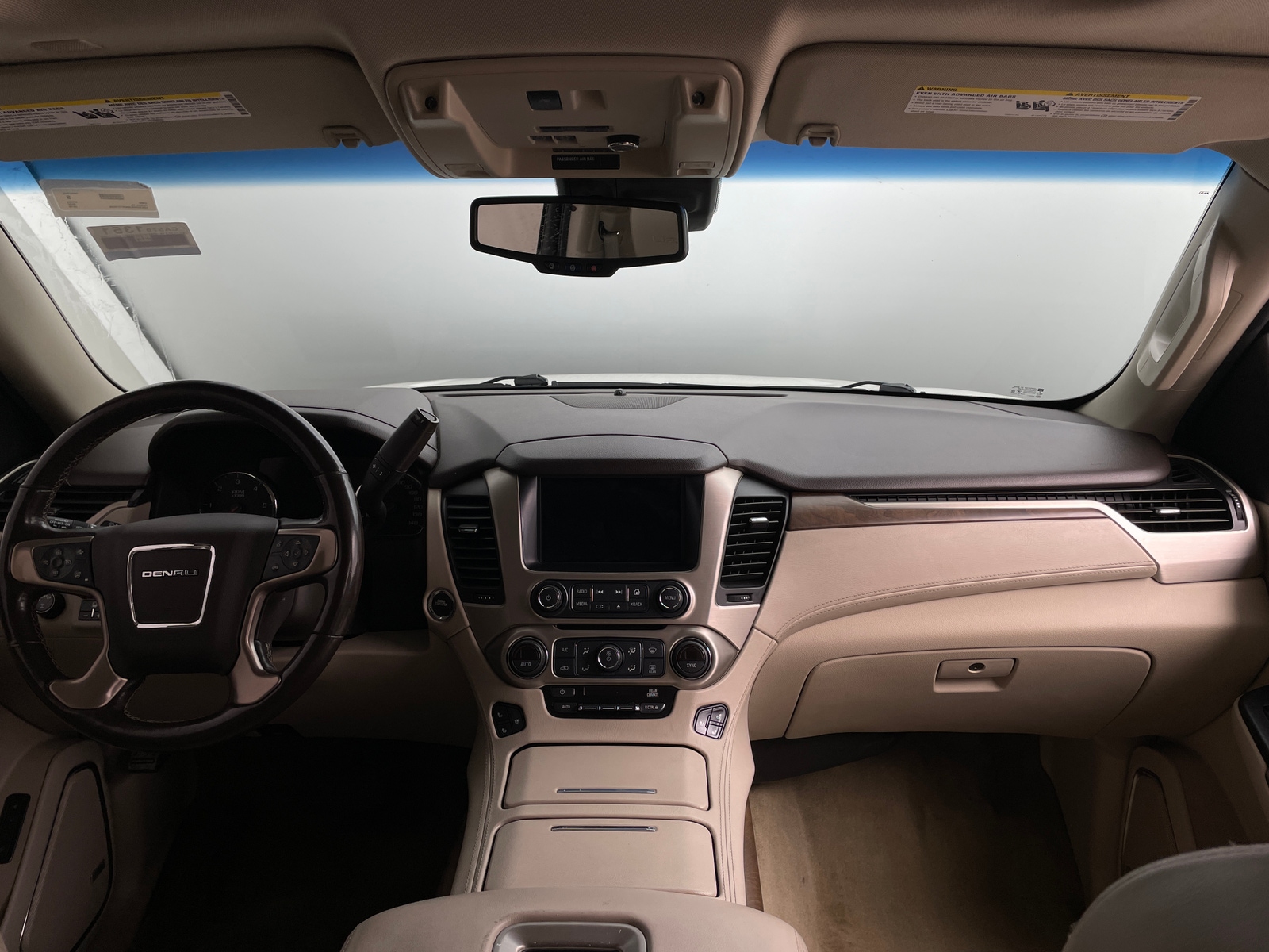 Thumbnail: 2019 GMC Yukon XL - 2