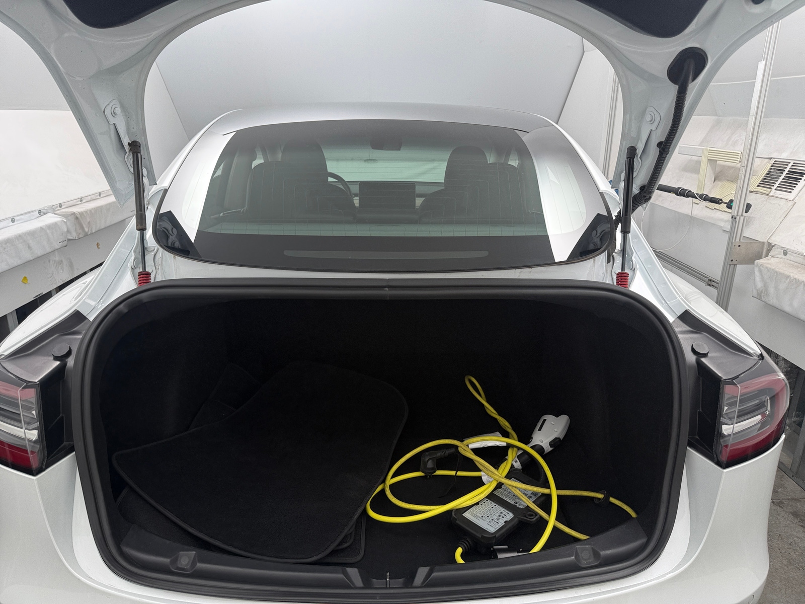 Thumbnail: 2018 Tesla Model 3 - 6