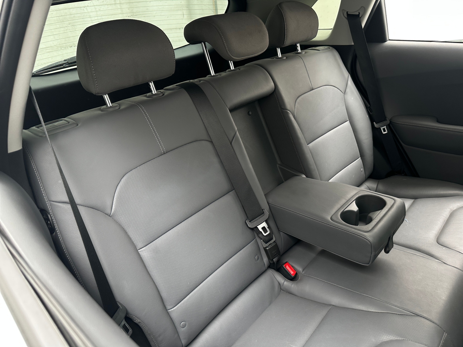 Thumbnail: 2018 Kia Niro - 5