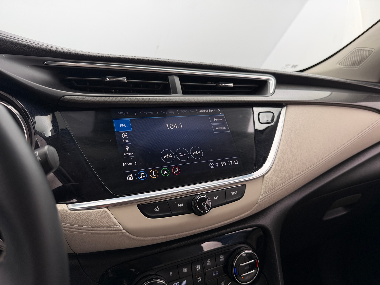 Thumbnail: 2021 Buick Encore GX - 3