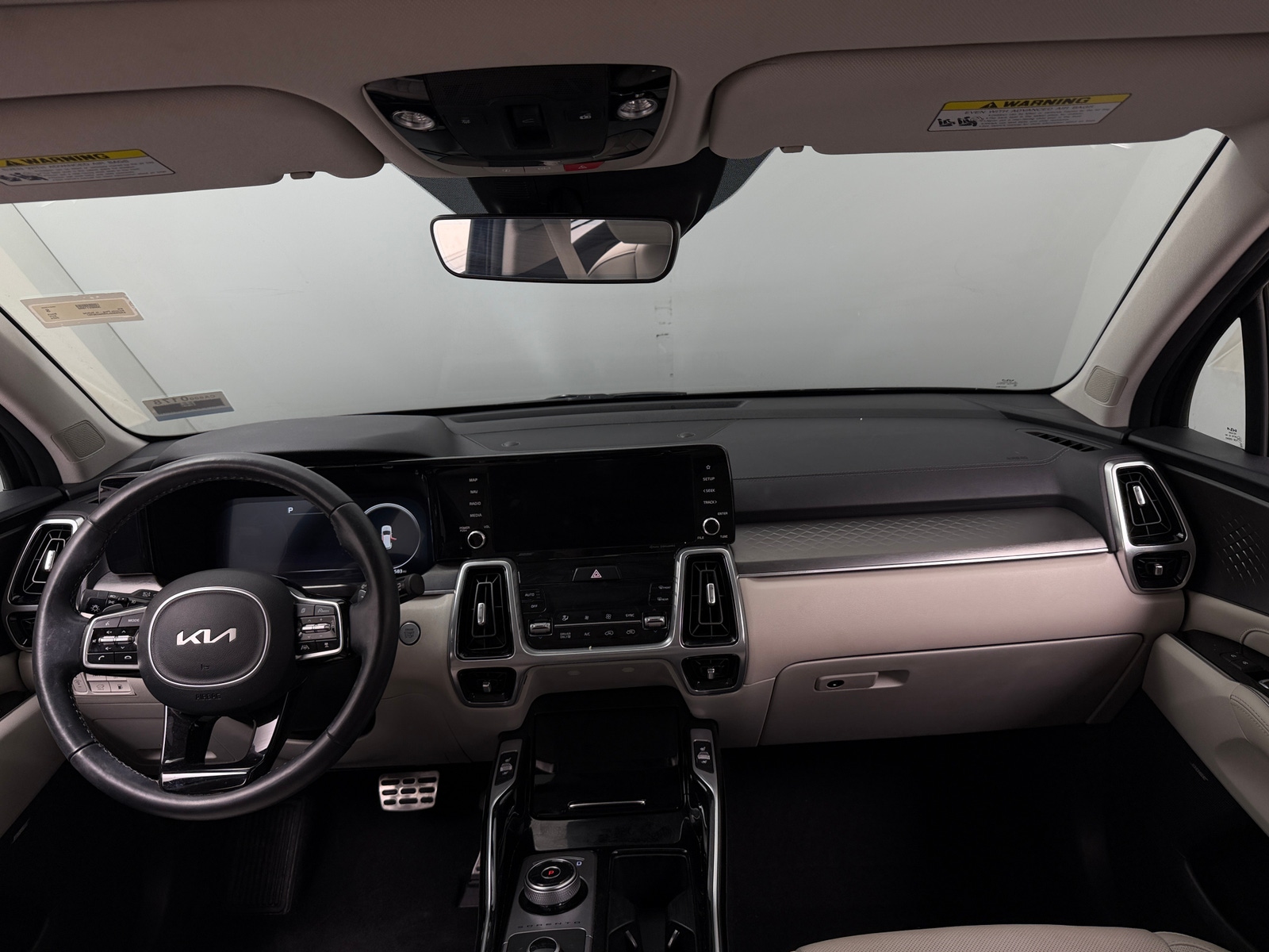 Thumbnail: 2024 Kia Sorento - 2