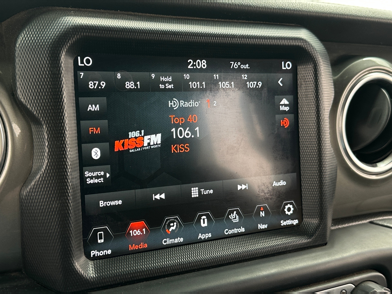Thumbnail: 2023 Jeep Wrangler - 4