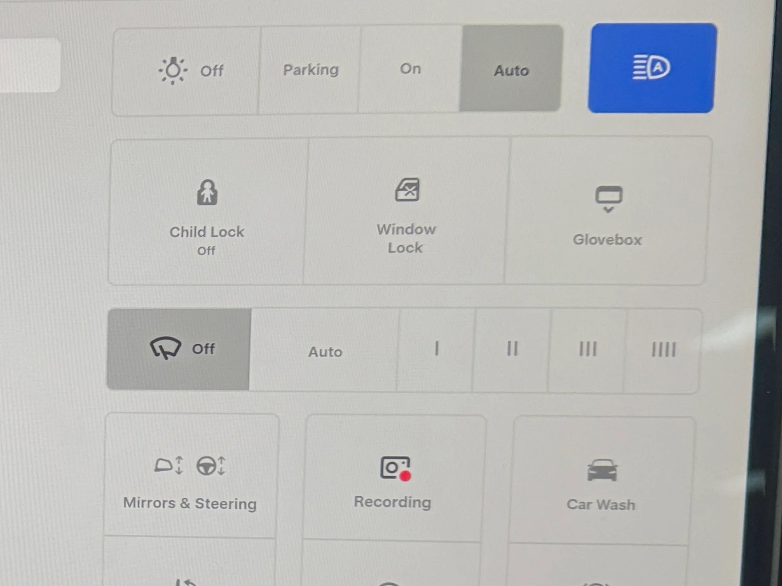 Thumbnail: 2026 Tesla Model Y - 4