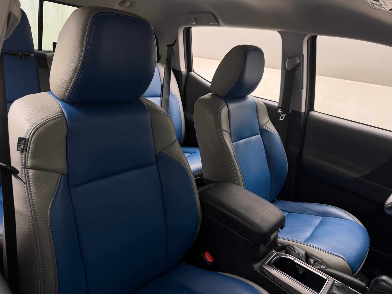 Thumbnail: 2019 Toyota Tacoma - 2