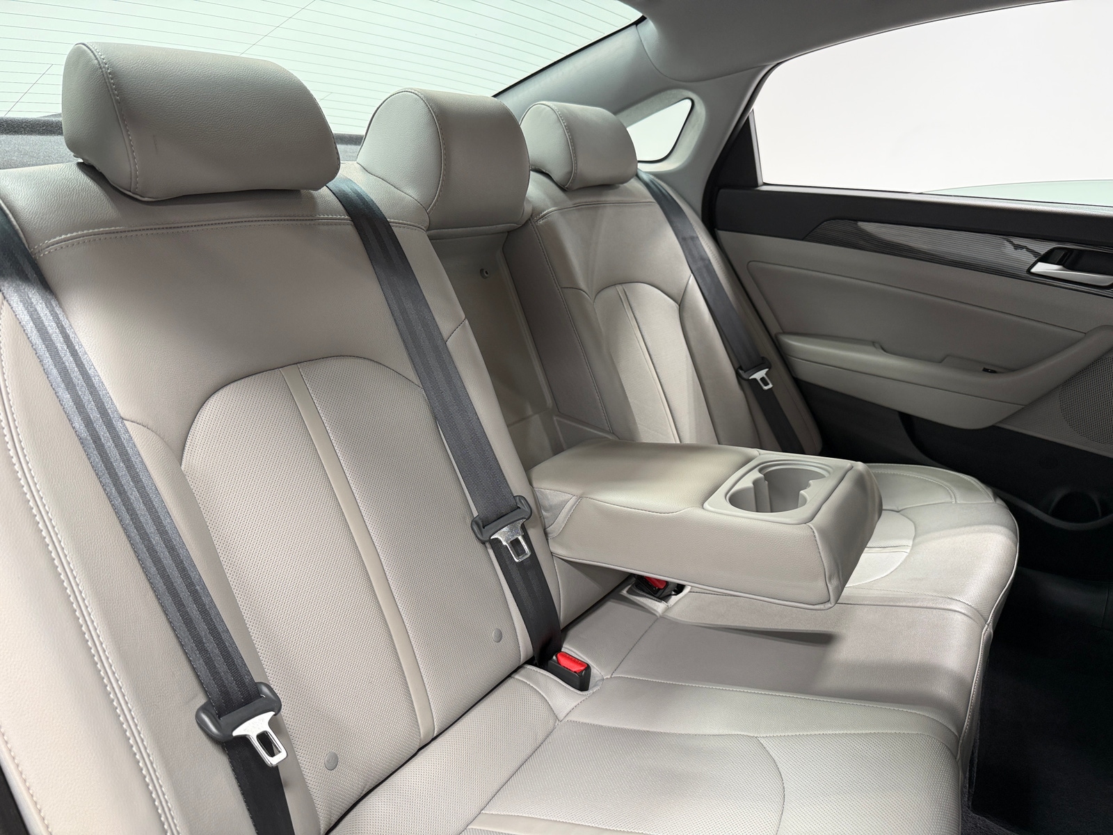Thumbnail: 2019 Hyundai Sonata - 5