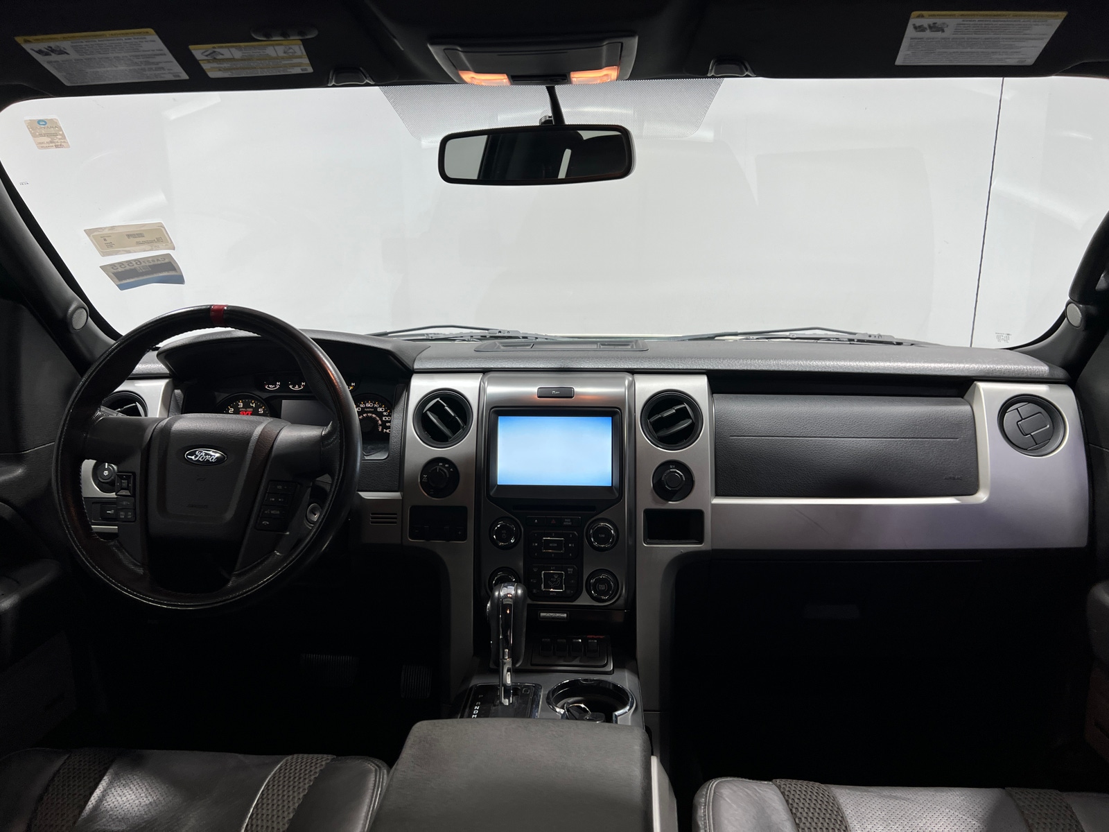 Thumbnail: 2014 Ford Econoline - 3