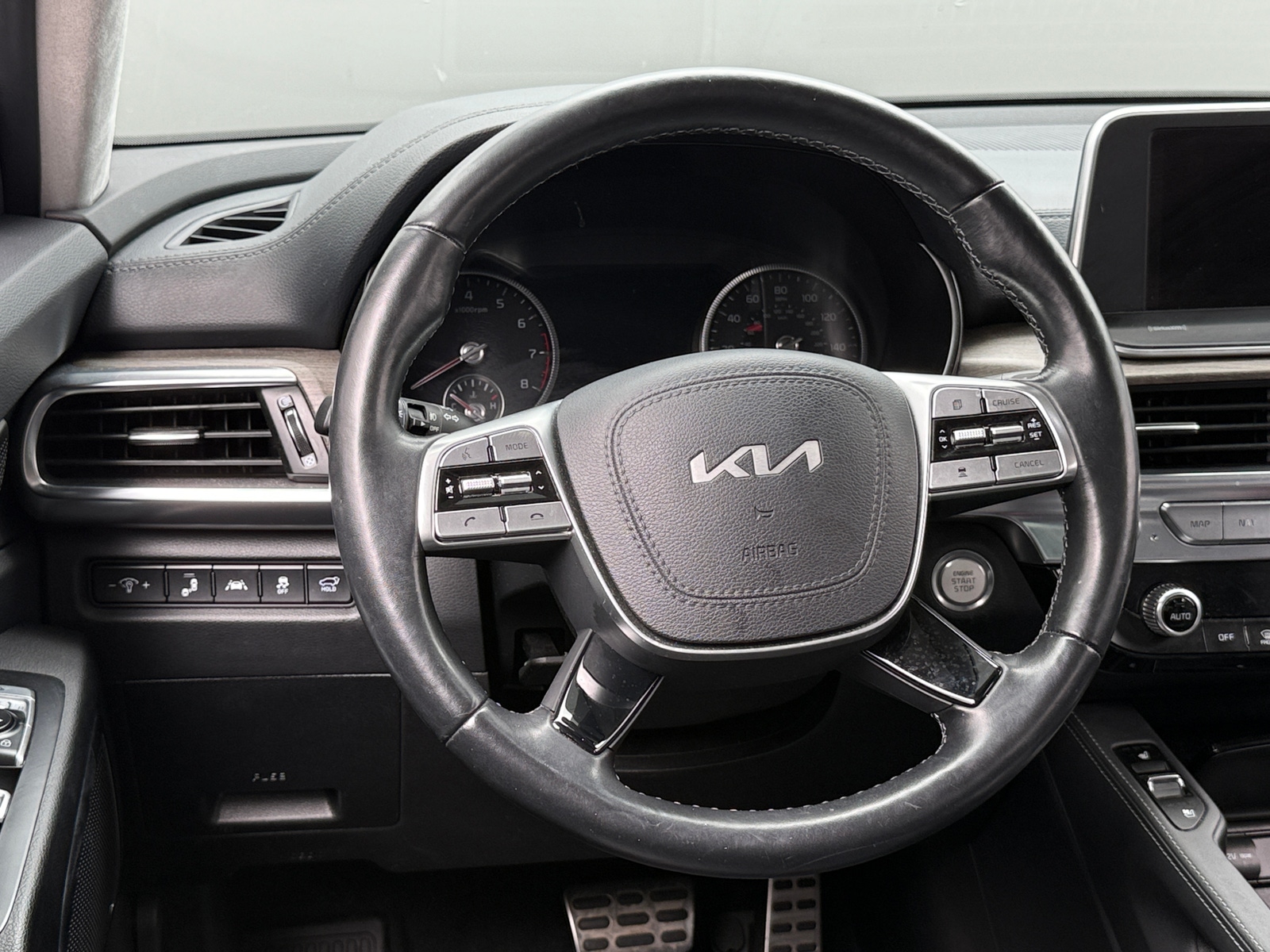 Thumbnail: 2022 Kia Telluride - 4