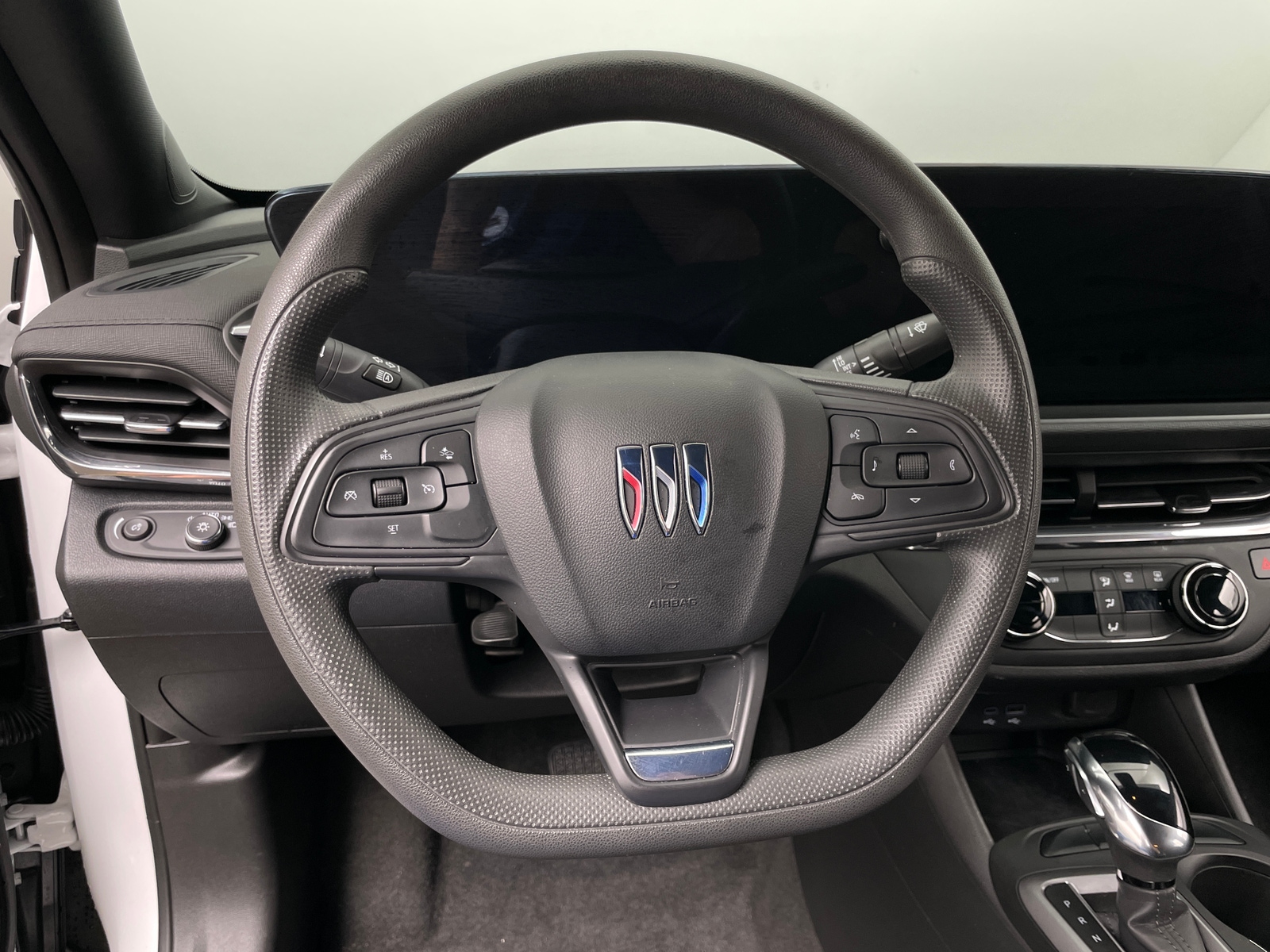 Thumbnail: 2025 Buick Envista - 4