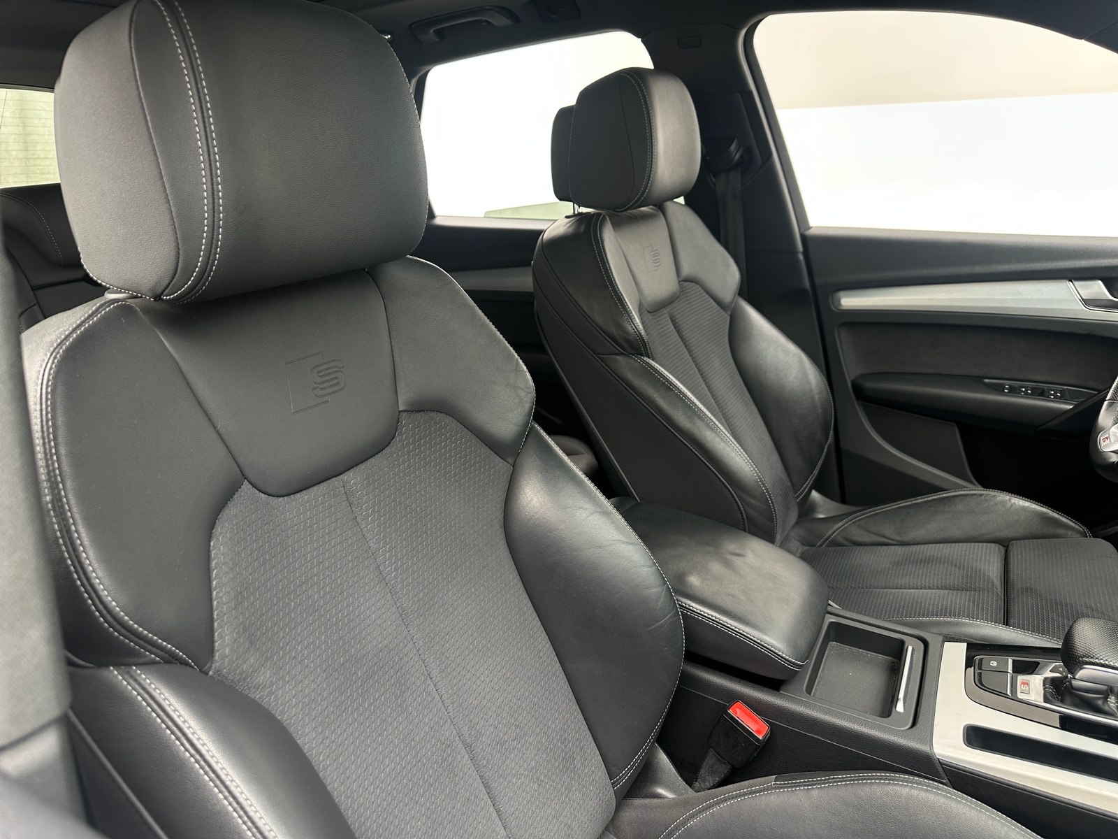Thumbnail: 2021 Audi SQ5 - 2